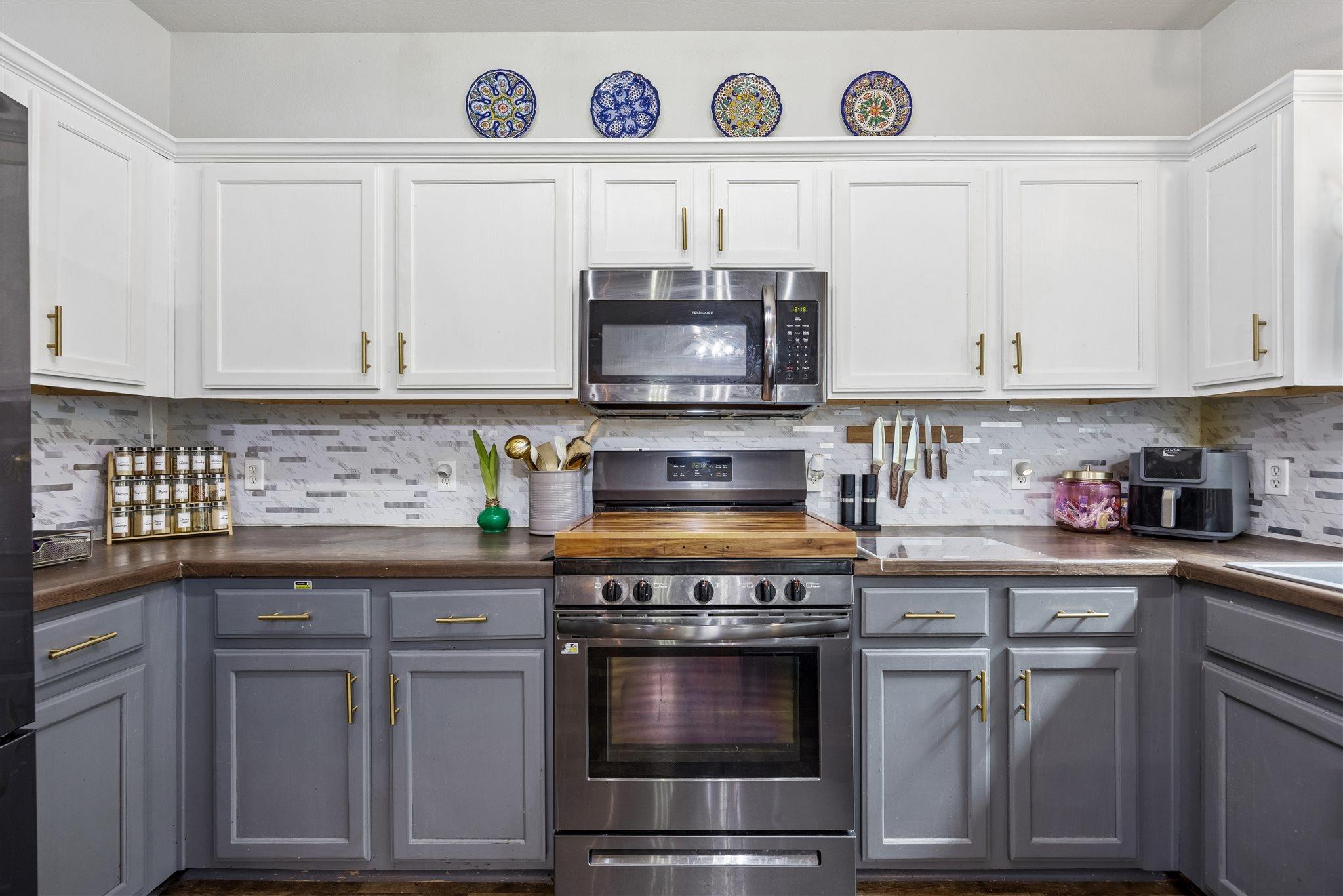 614 Paso Fino Trl, Cedar Park, TX 78613