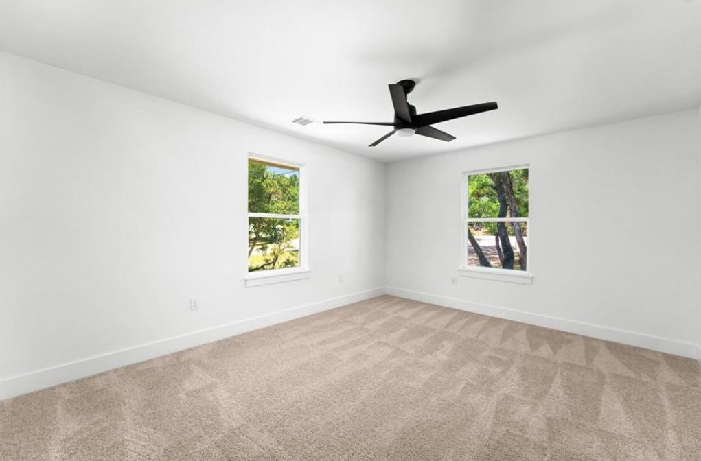 5102 Moss Pt, Lago Vista, TX 78645