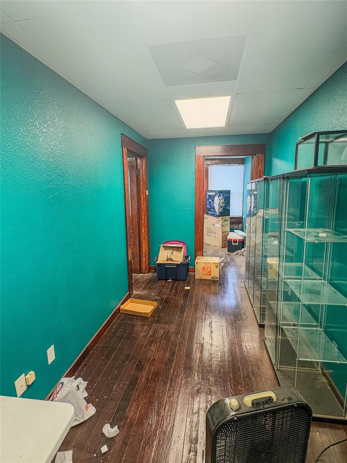 161 S. Main St, Giddings, TX 78942