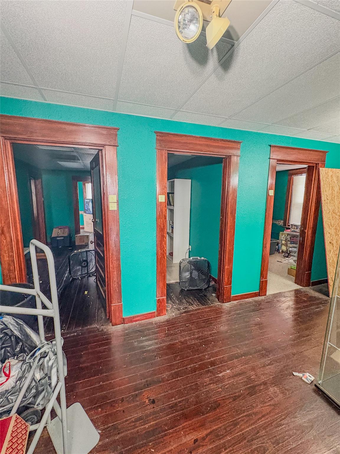 161 S. Main St, Giddings, TX 78942