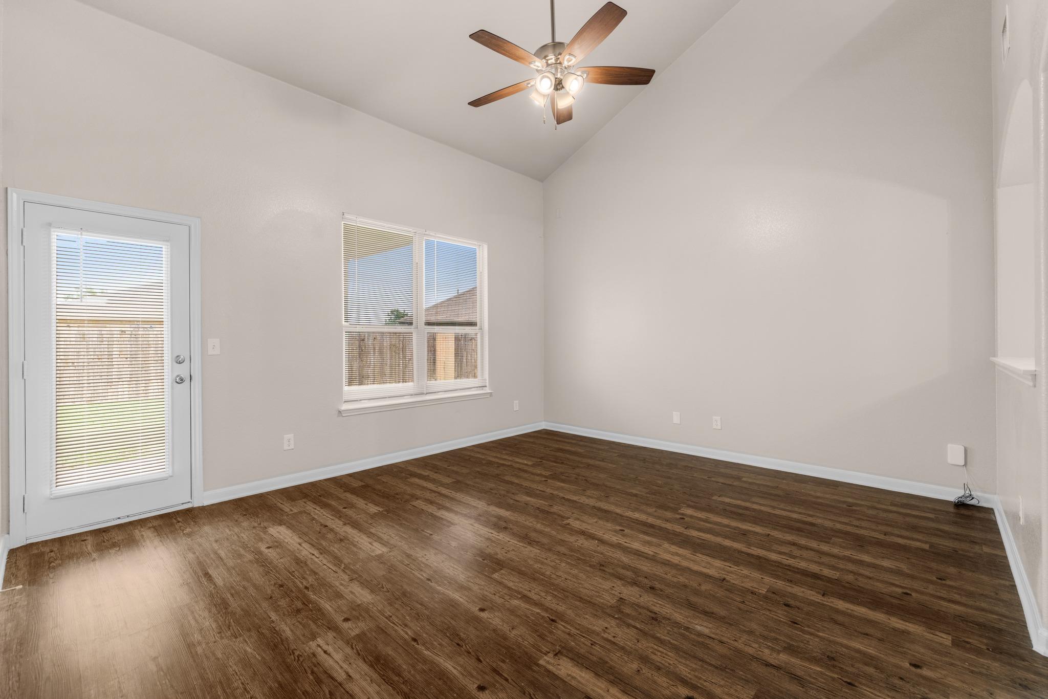1000 Plateau Trl, Georgetown, TX 78626