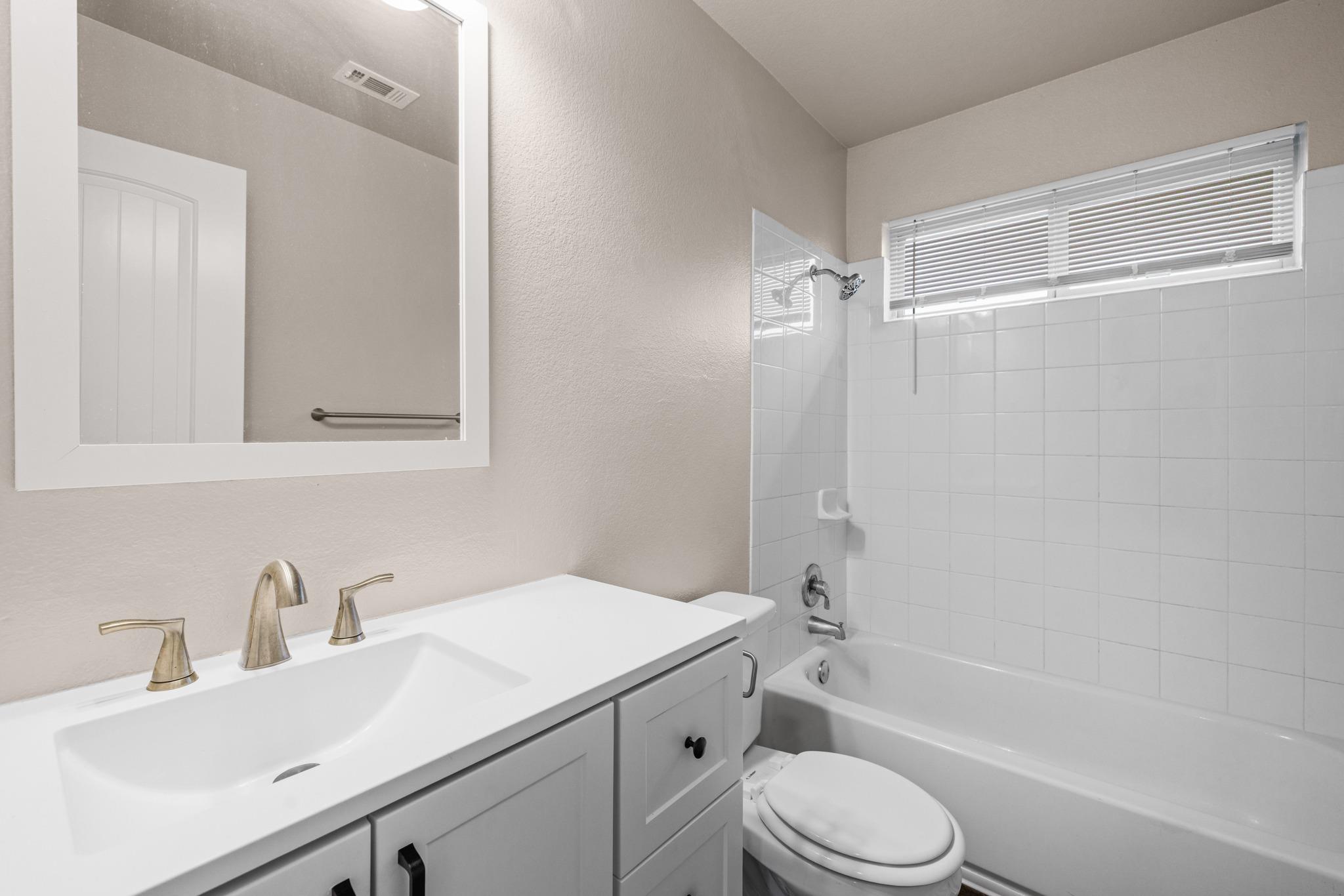 1000 Plateau Trl, Georgetown, TX 78626