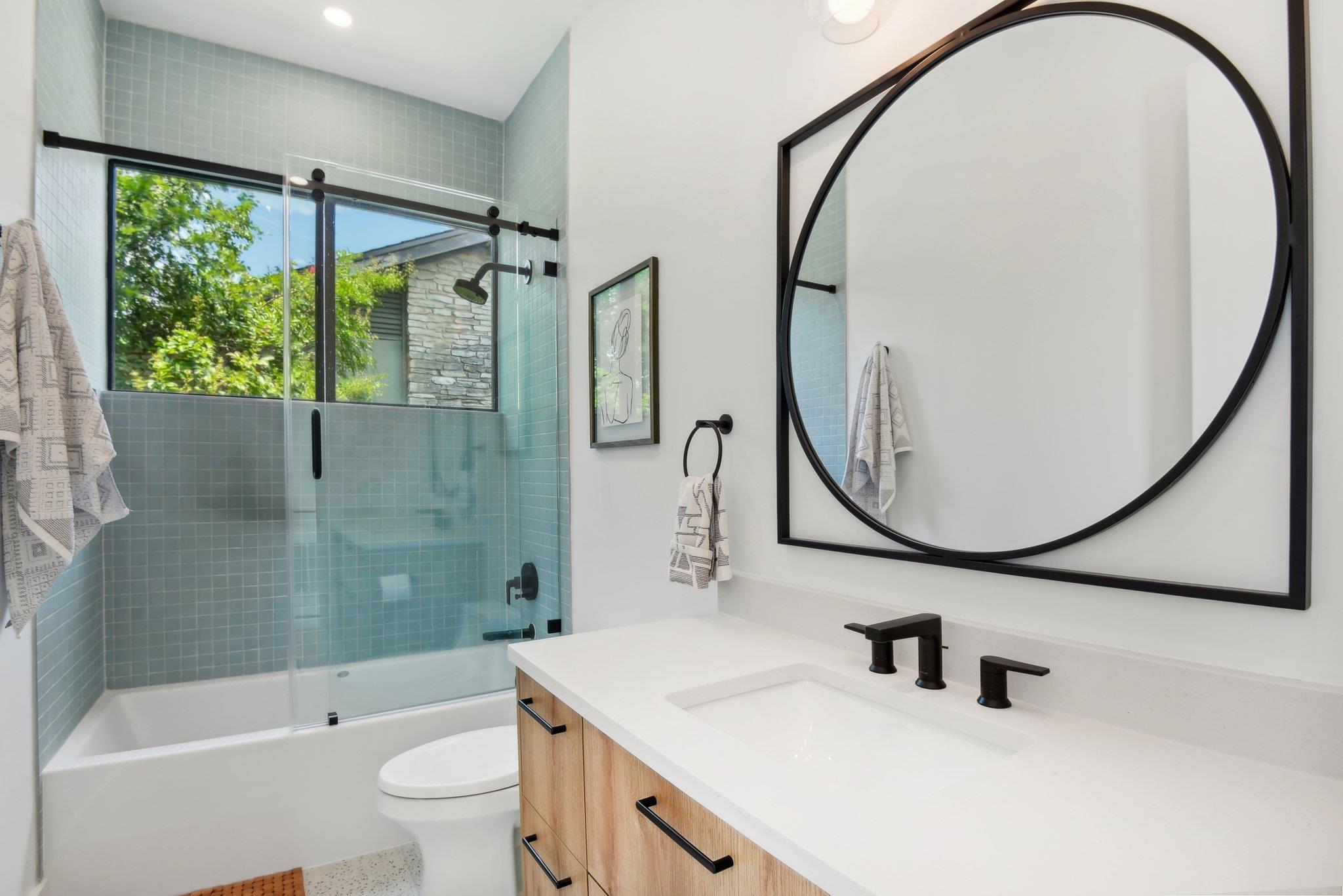 3412 South Oak Dr # A, Austin, TX 78704