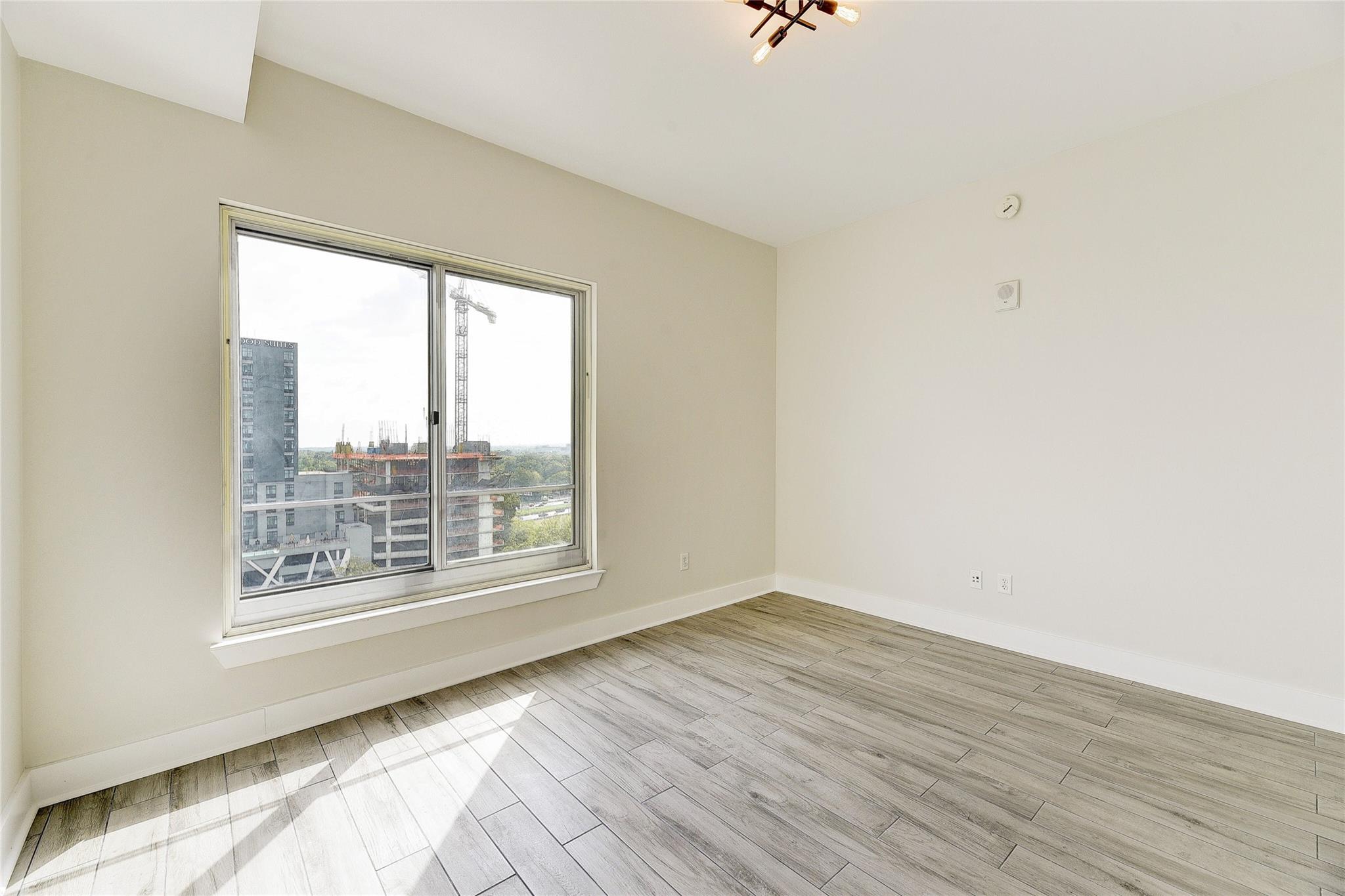 603 Davis St # 1205, Austin, TX 78701