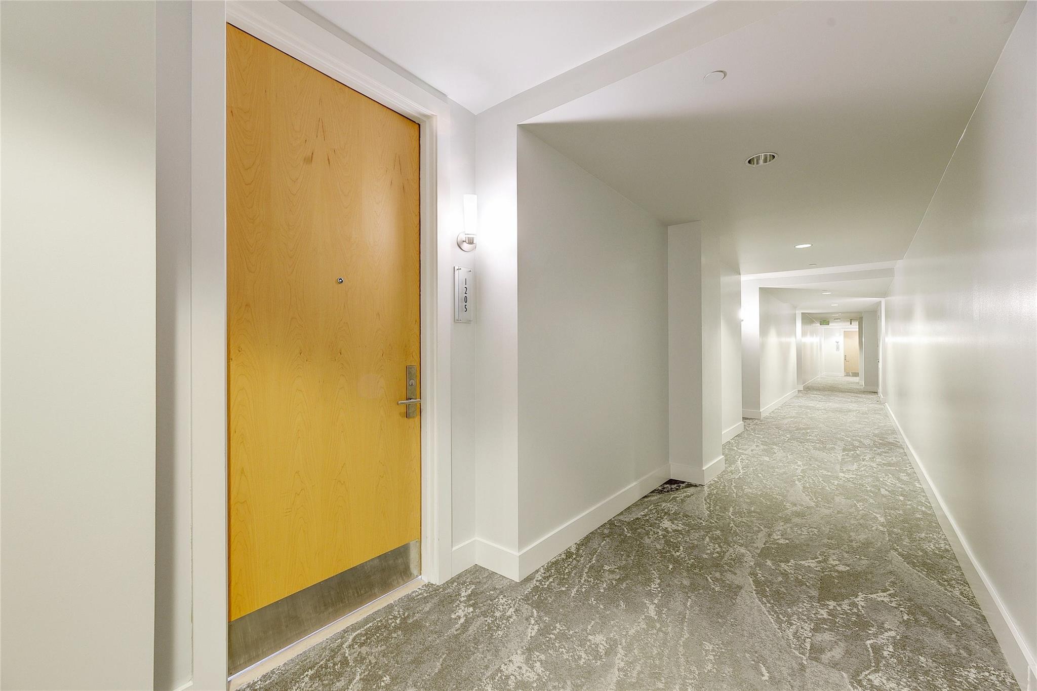 603 Davis St # 1205, Austin, TX 78701