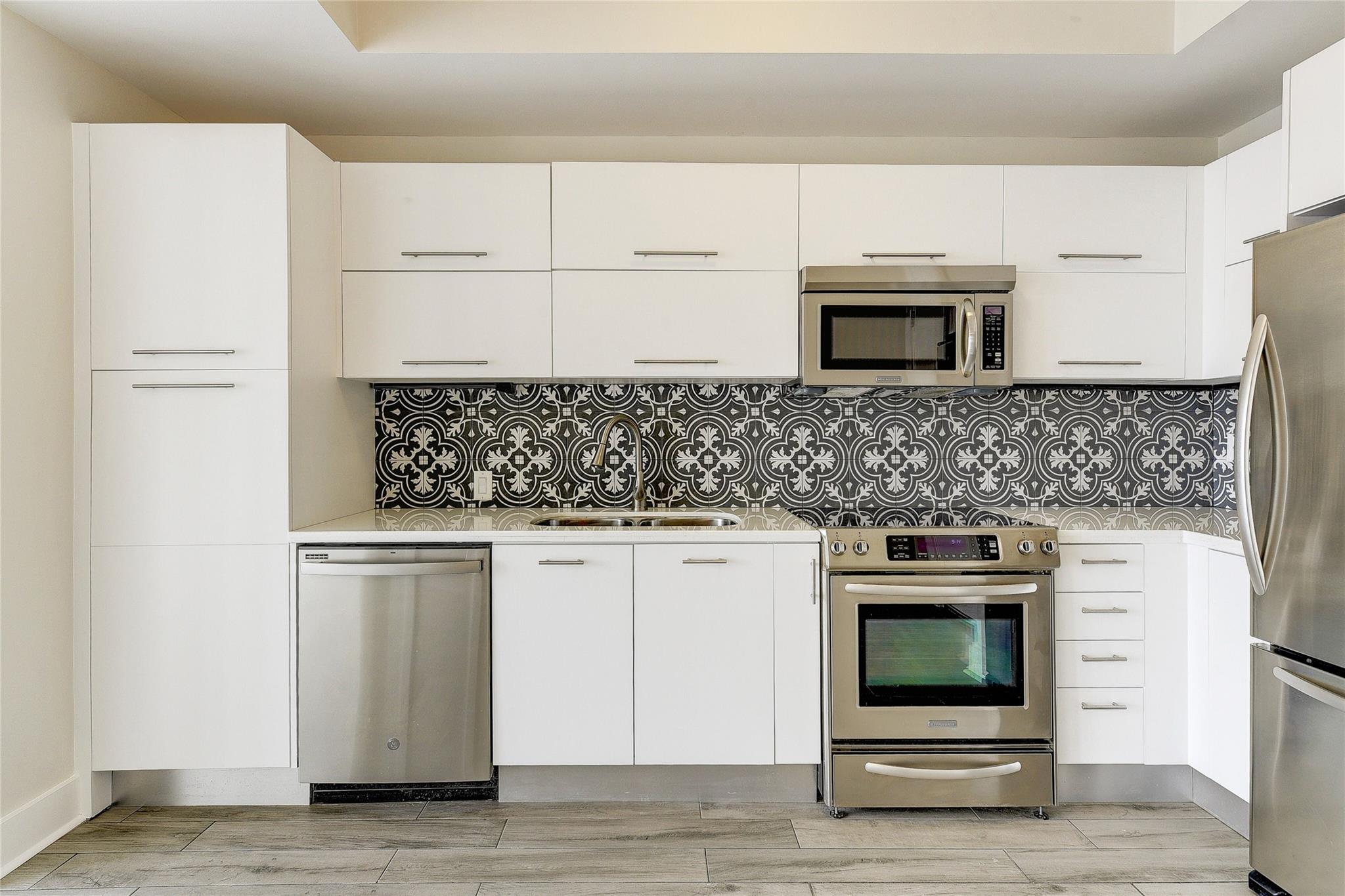 603 Davis St # 1205, Austin, TX 78701