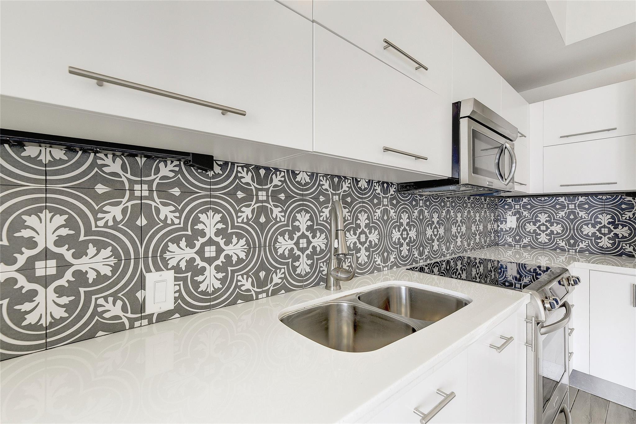 603 Davis St # 1205, Austin, TX 78701