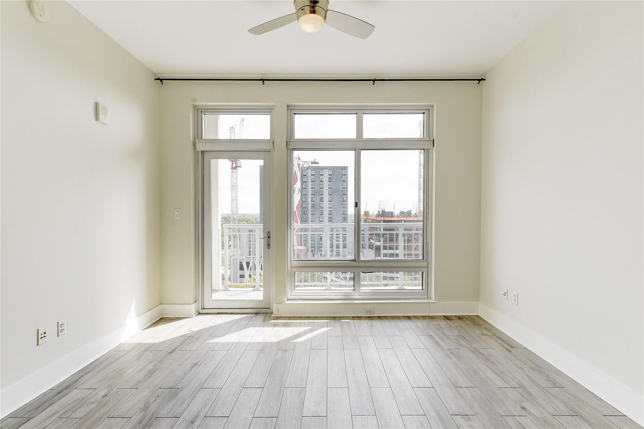 603 Davis St # 1205, Austin, TX 78701