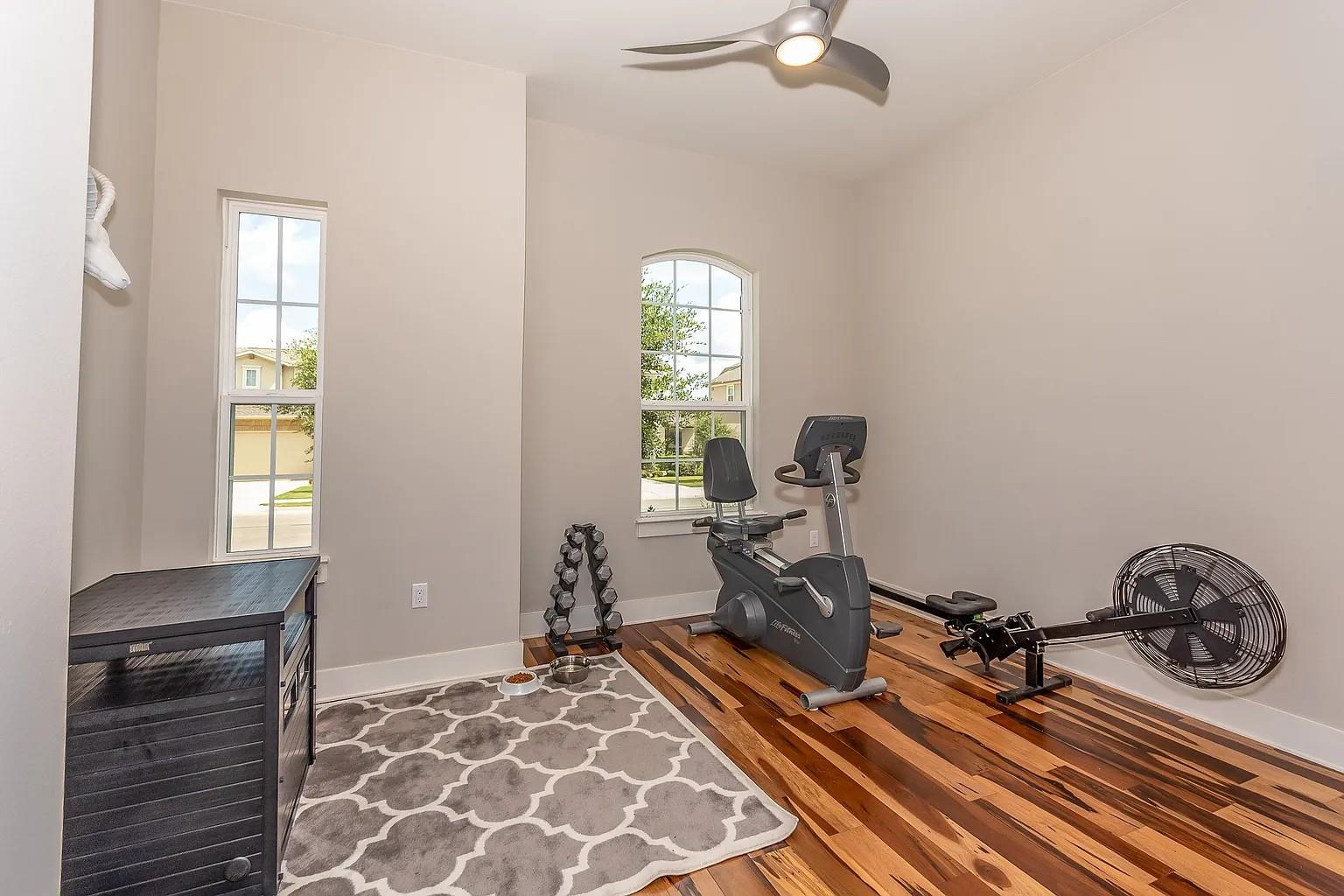 5121 Rain Lily Dr, Austin, TX 78739
