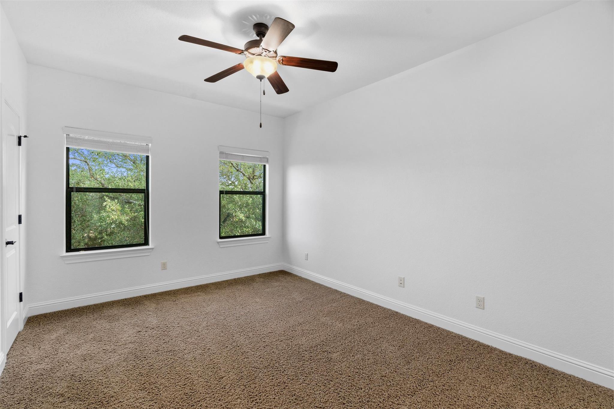 1001 Villa Hill Dr, Leander, TX 78641