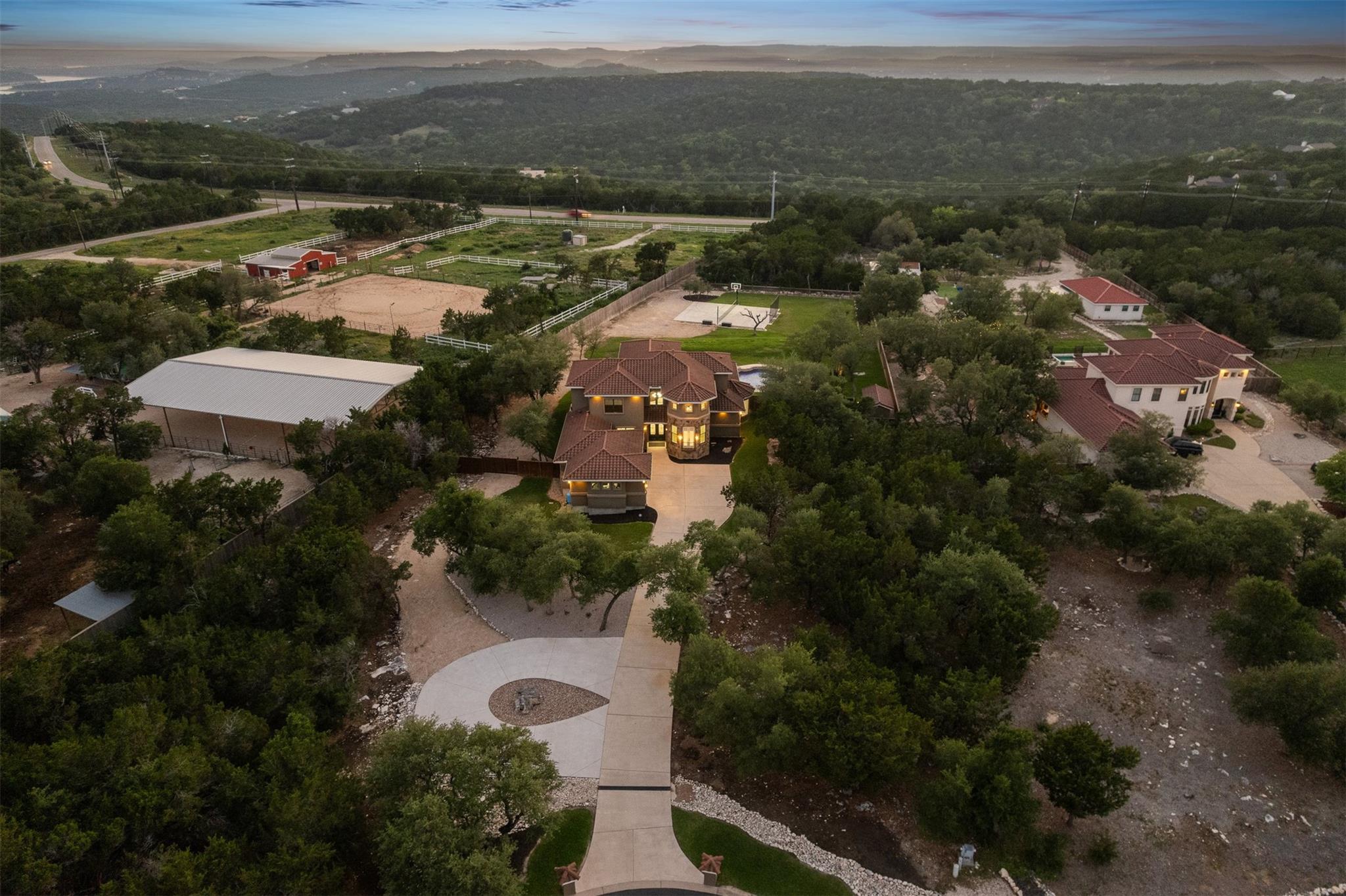 1001 Villa Hill Dr, Leander, TX 78641