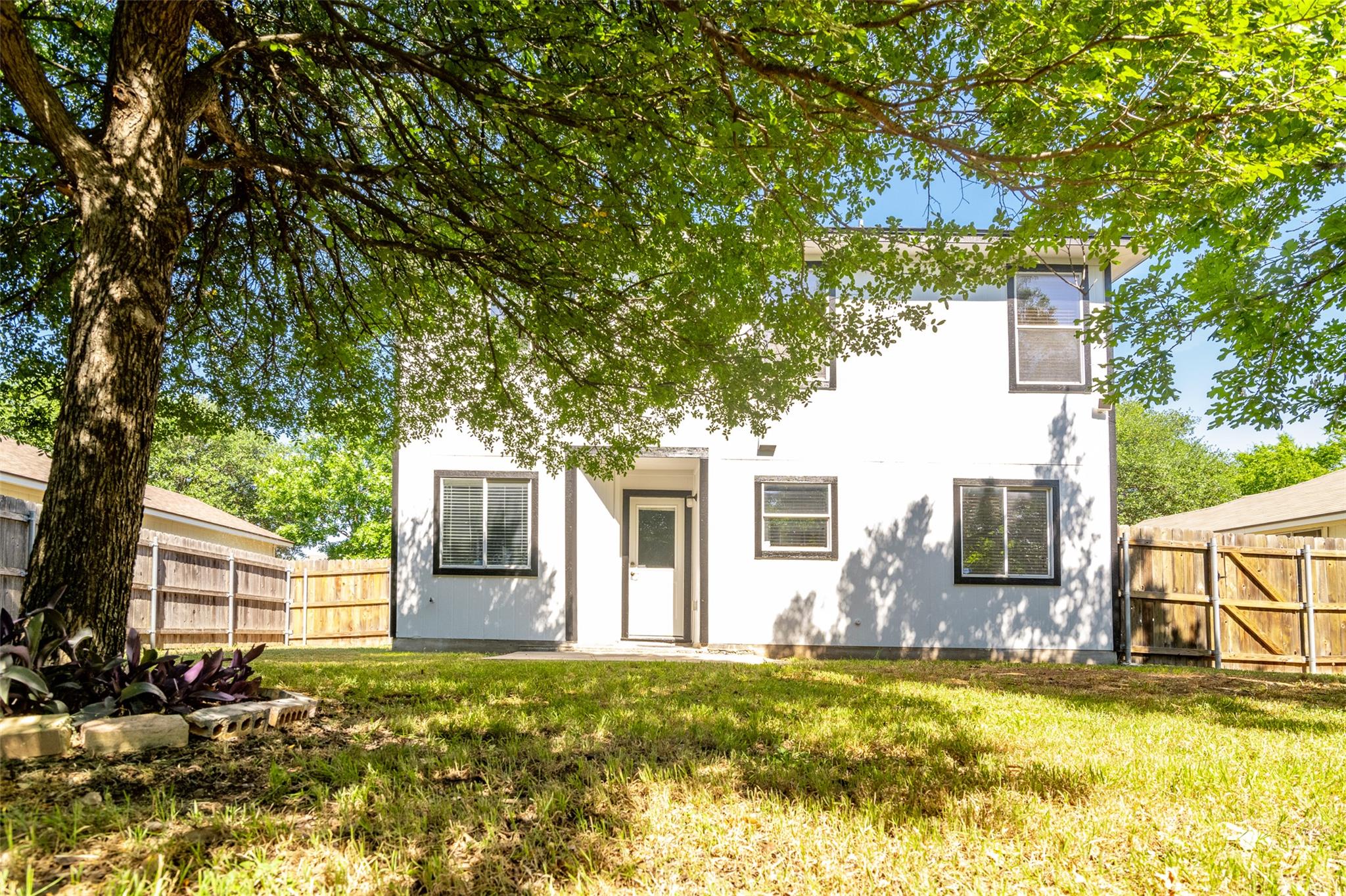 608 Colonial Park Blvd, Austin, TX 78745