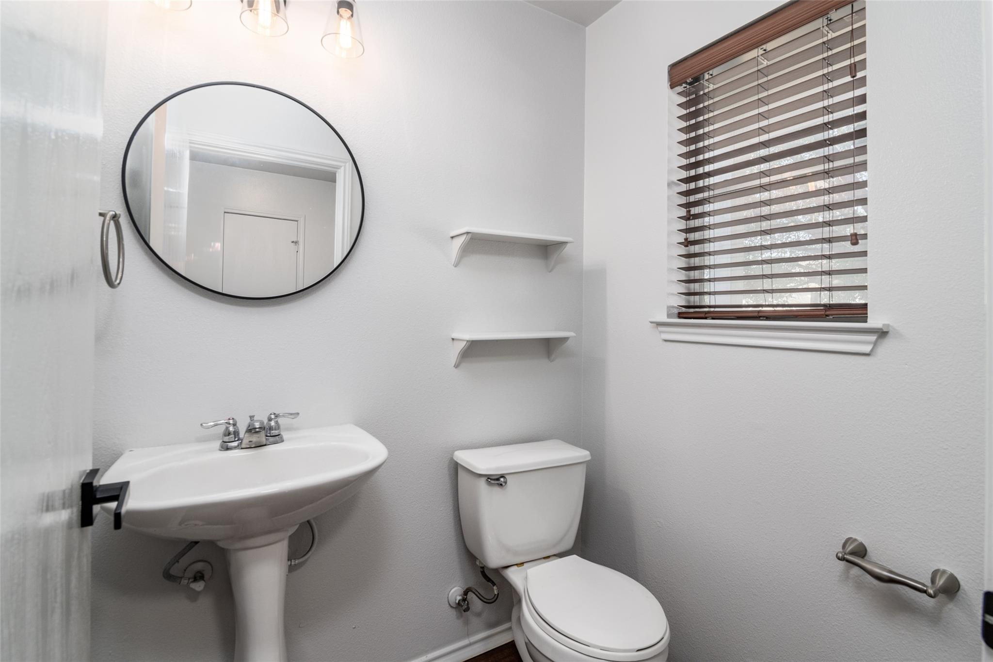 608 Colonial Park Blvd, Austin, TX 78745