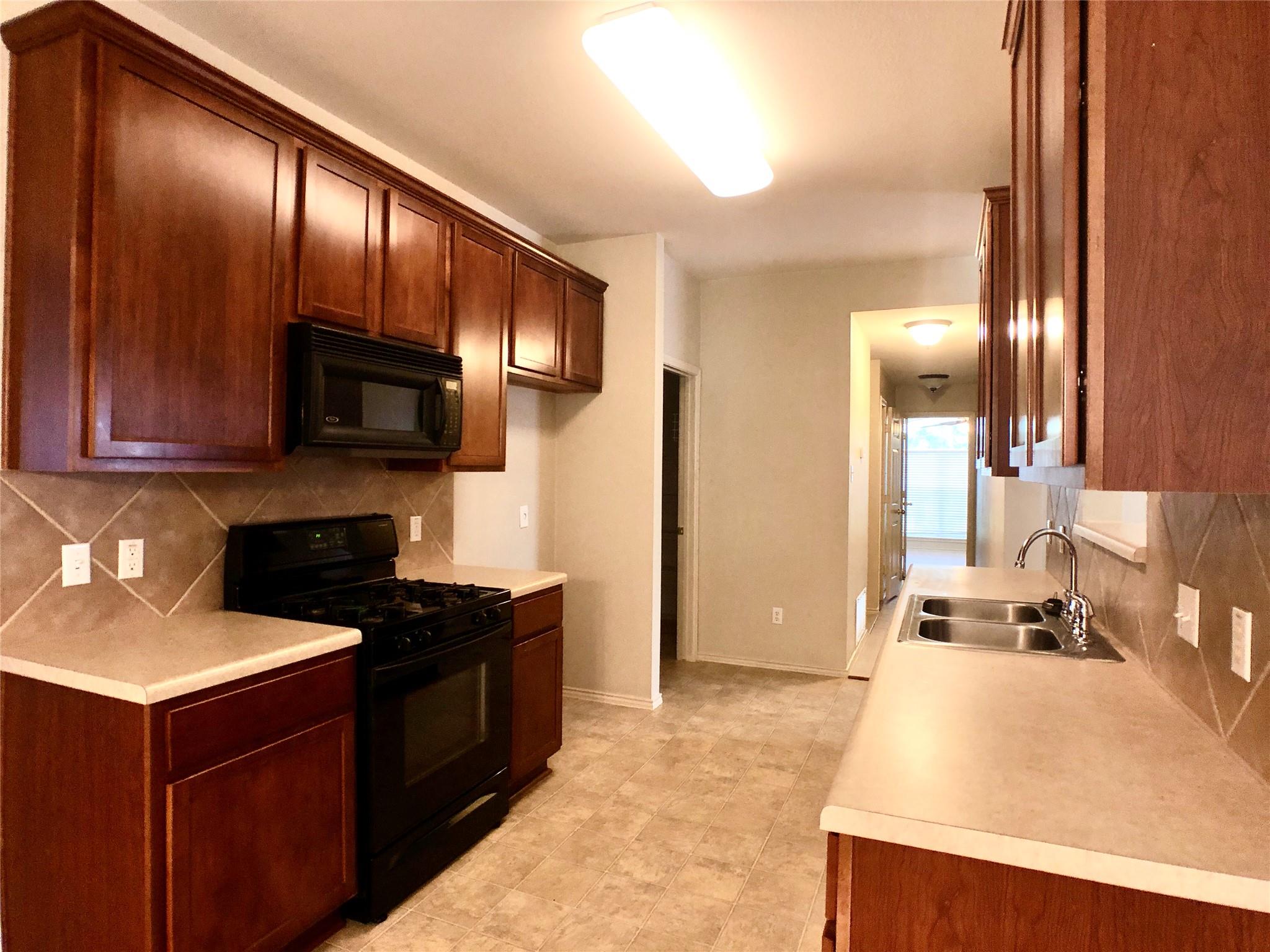 2141 Pearson Way, Round Rock, TX 78665
