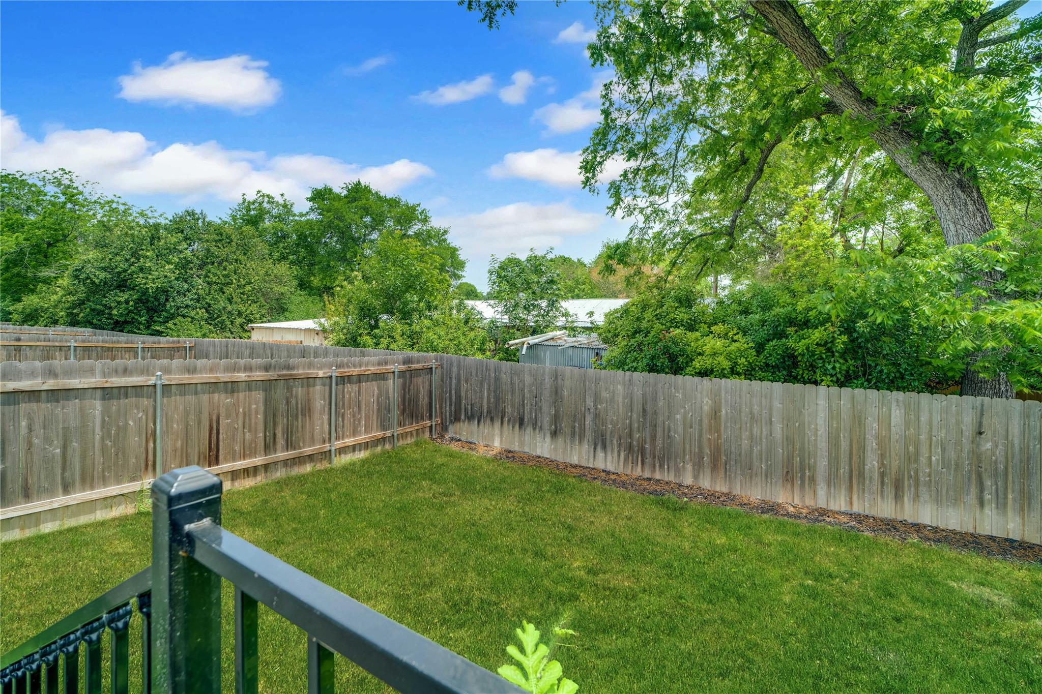 36 Trinity Cir, Lockhart, TX 78644