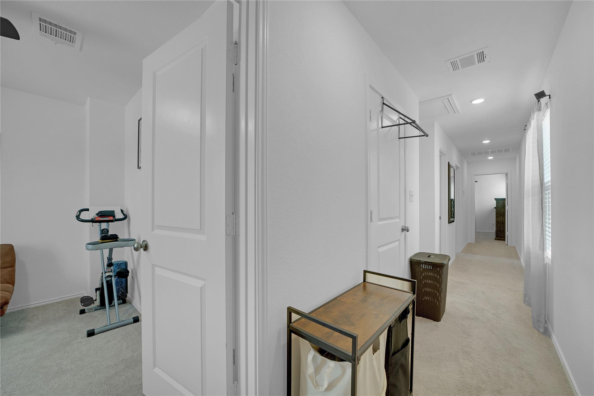 36 Trinity Cir, Lockhart, TX 78644