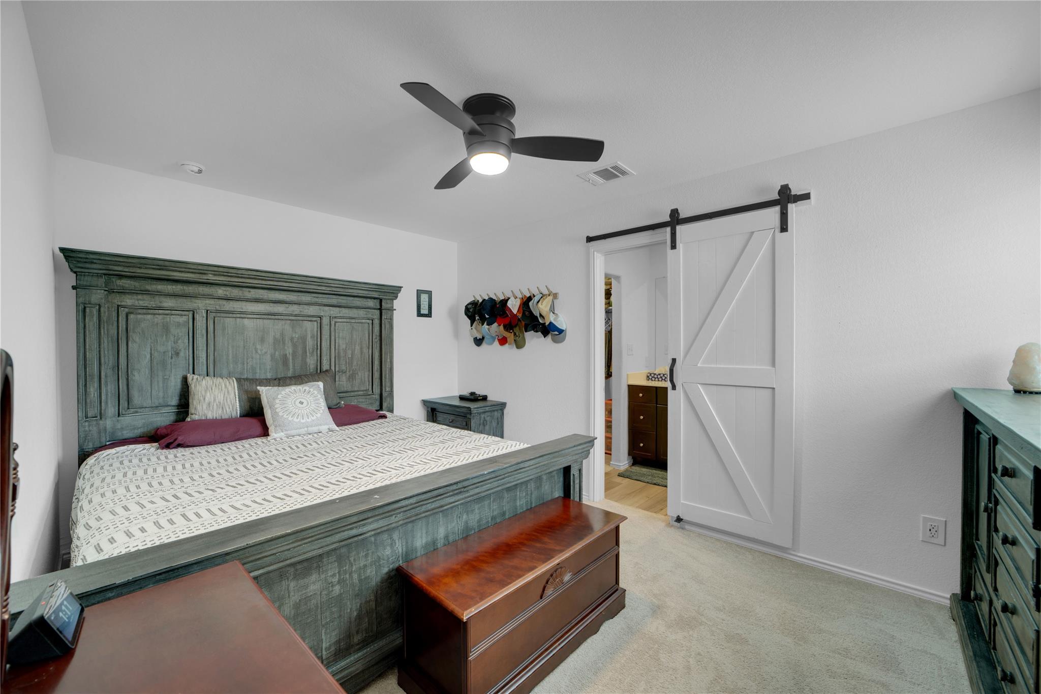 36 Trinity Cir, Lockhart, TX 78644