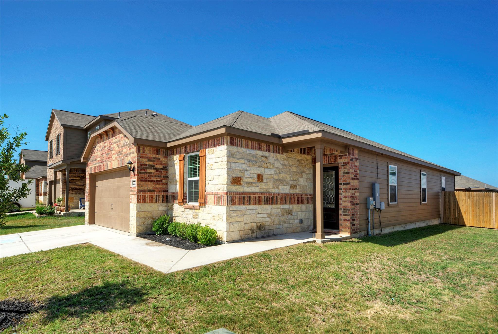 249 Mount Vernon Way, Liberty Hill, TX 78642