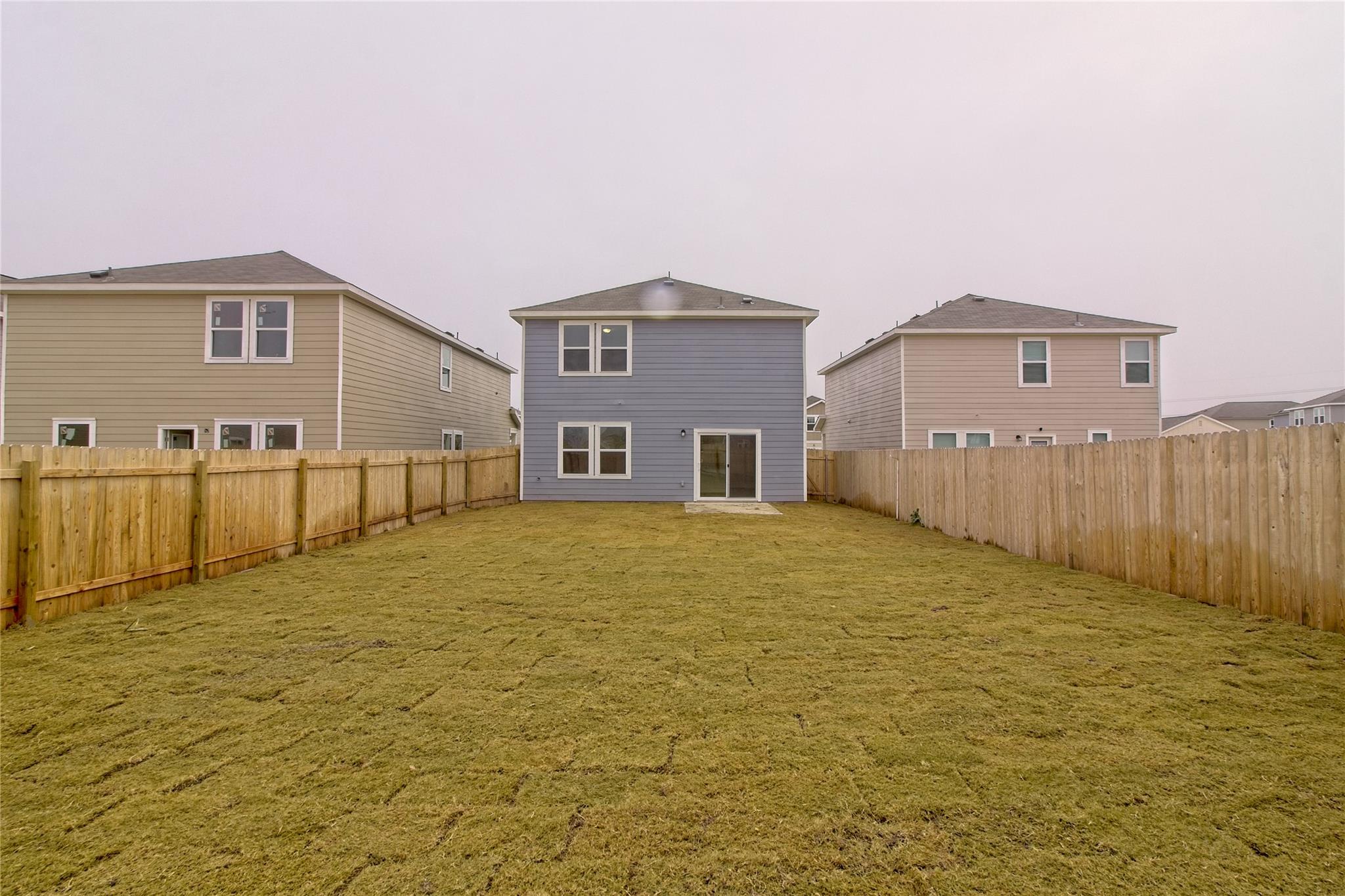 109 Gemsbok Rd, Hutto, TX 78634