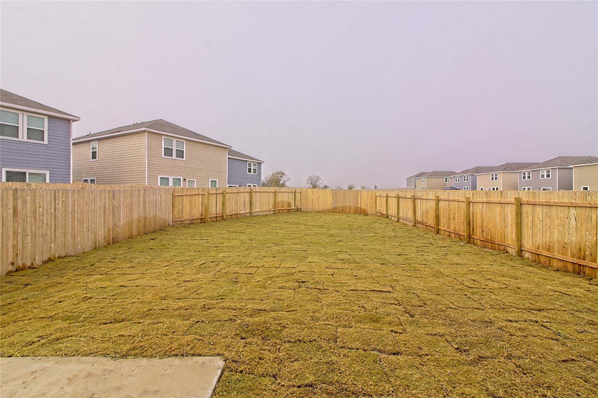 109 Gemsbok Rd, Hutto, TX 78634