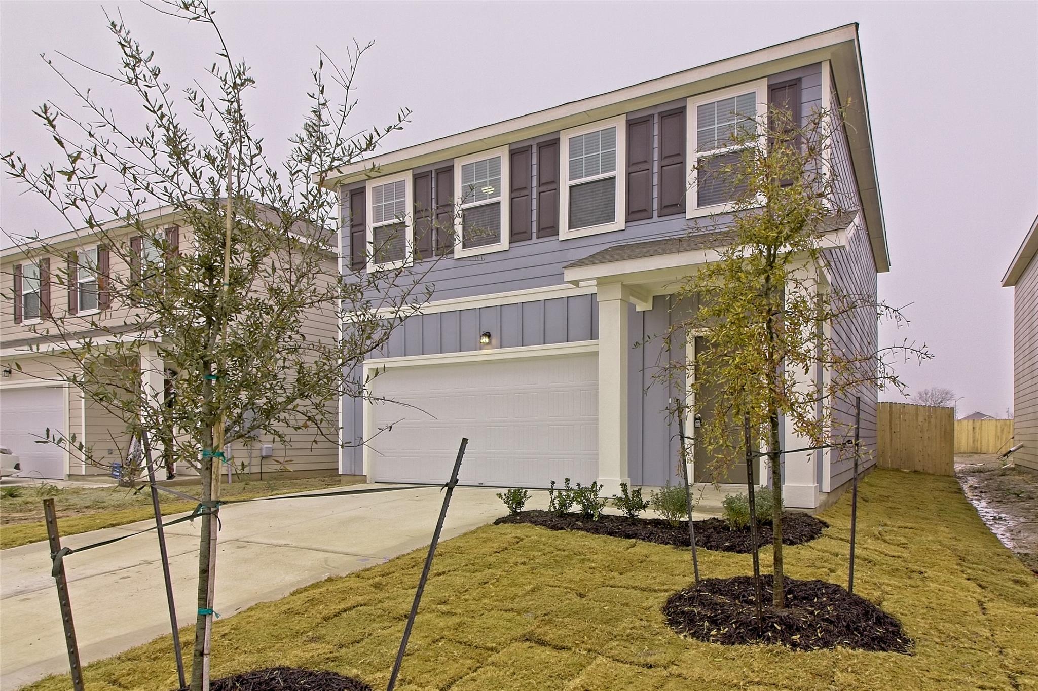 109 Gemsbok Rd, Hutto, TX 78634