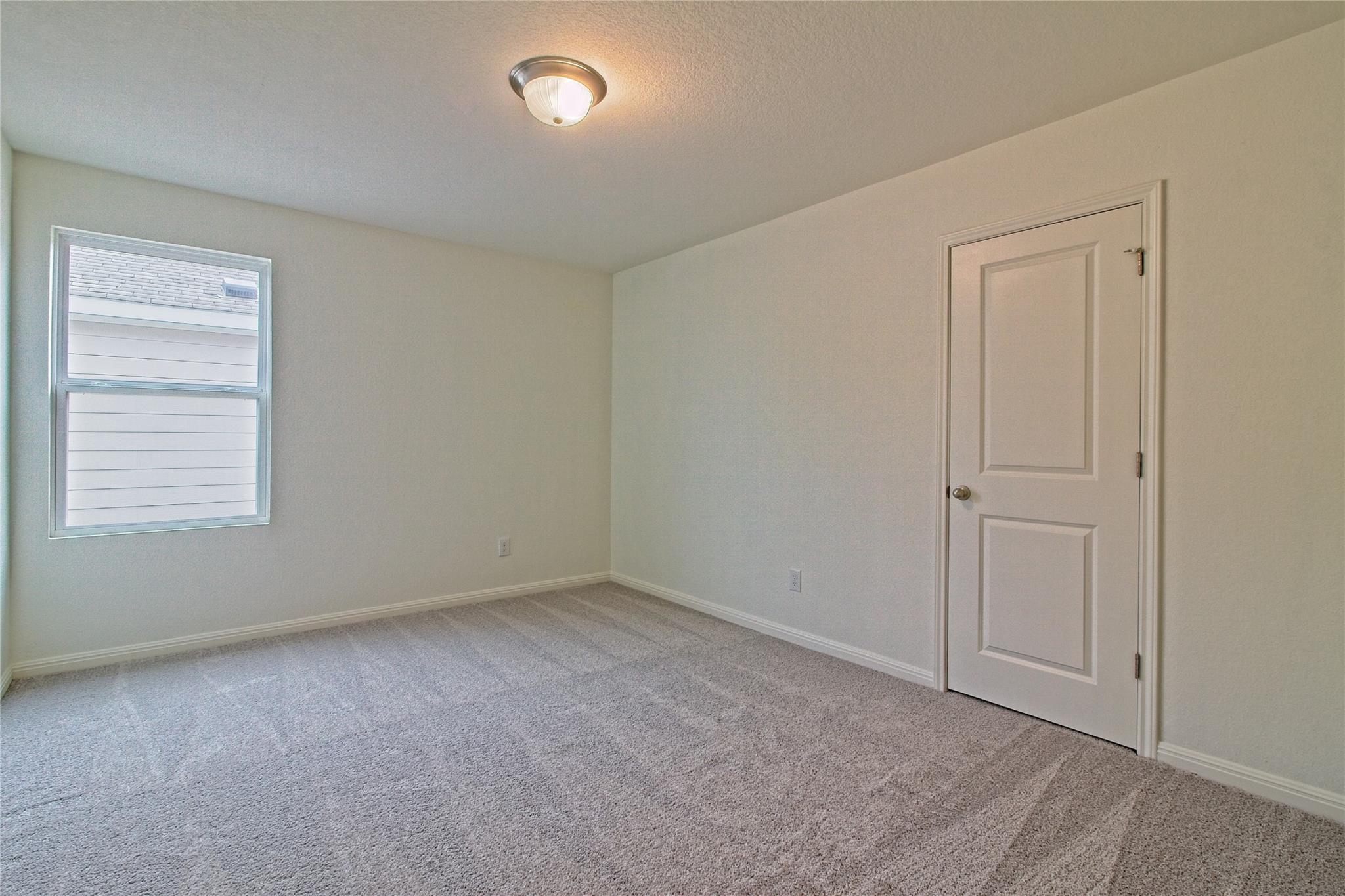 109 Gemsbok Rd, Hutto, TX 78634