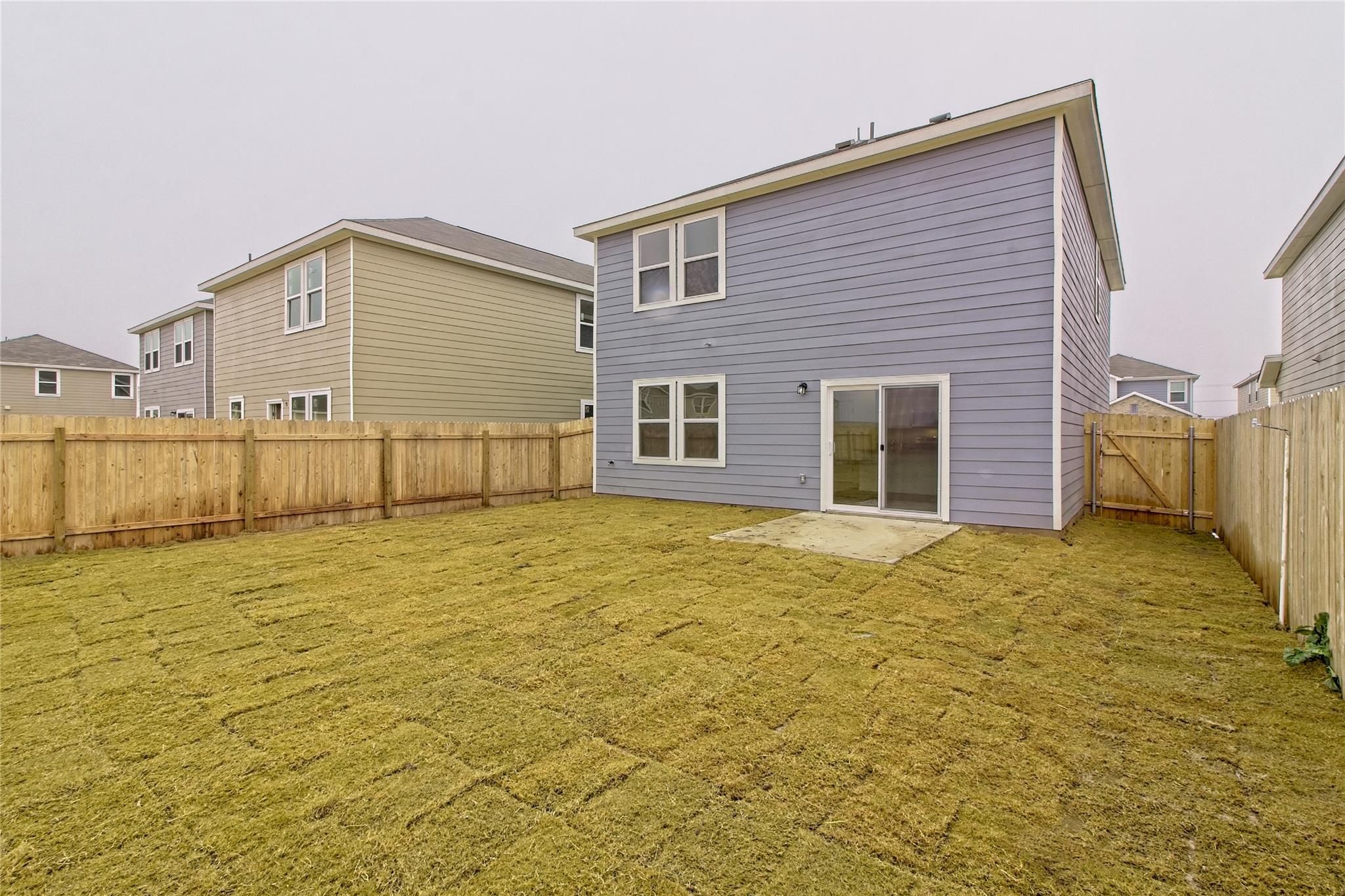 109 Gemsbok Rd, Hutto, TX 78634