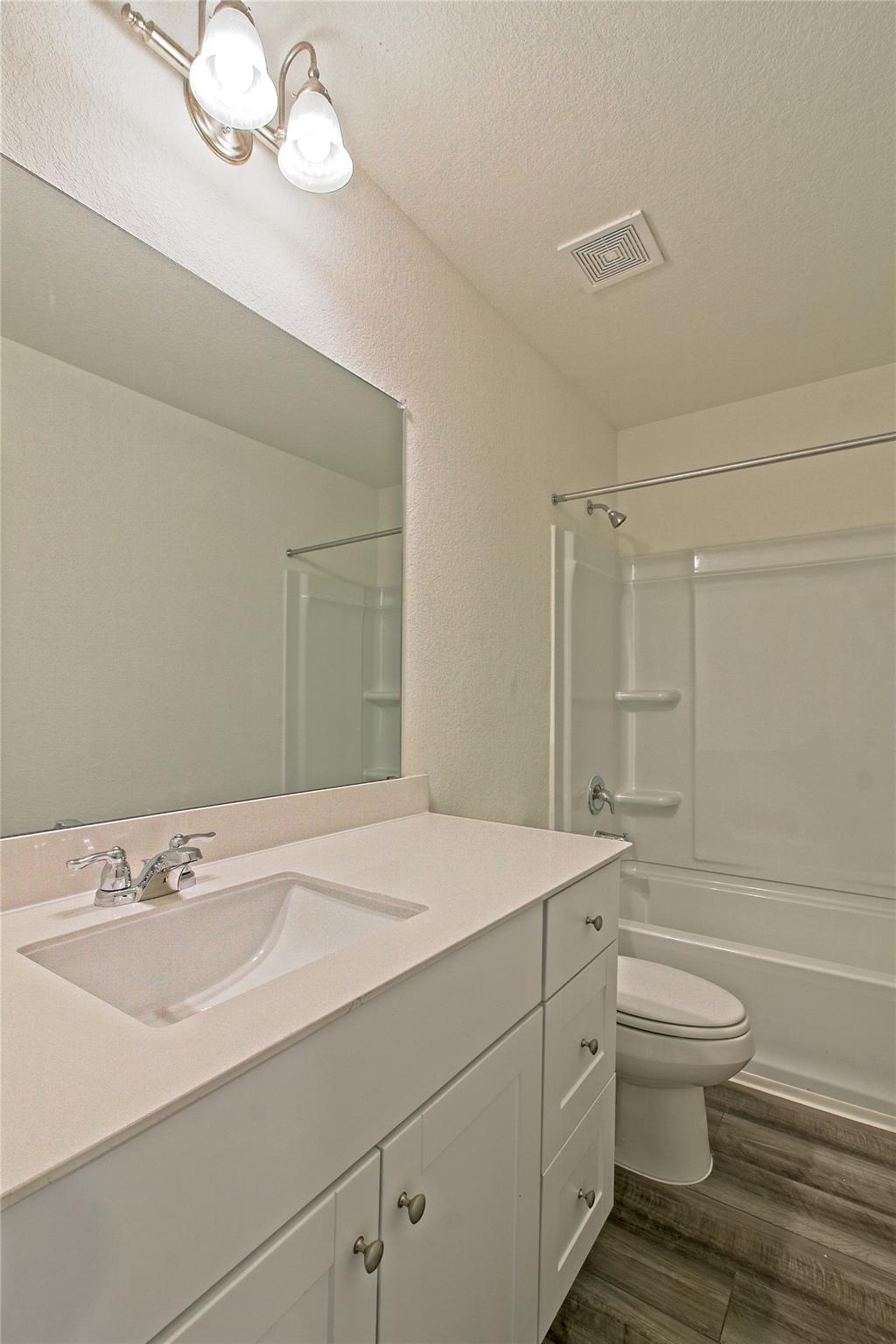 109 Gemsbok Rd, Hutto, TX 78634