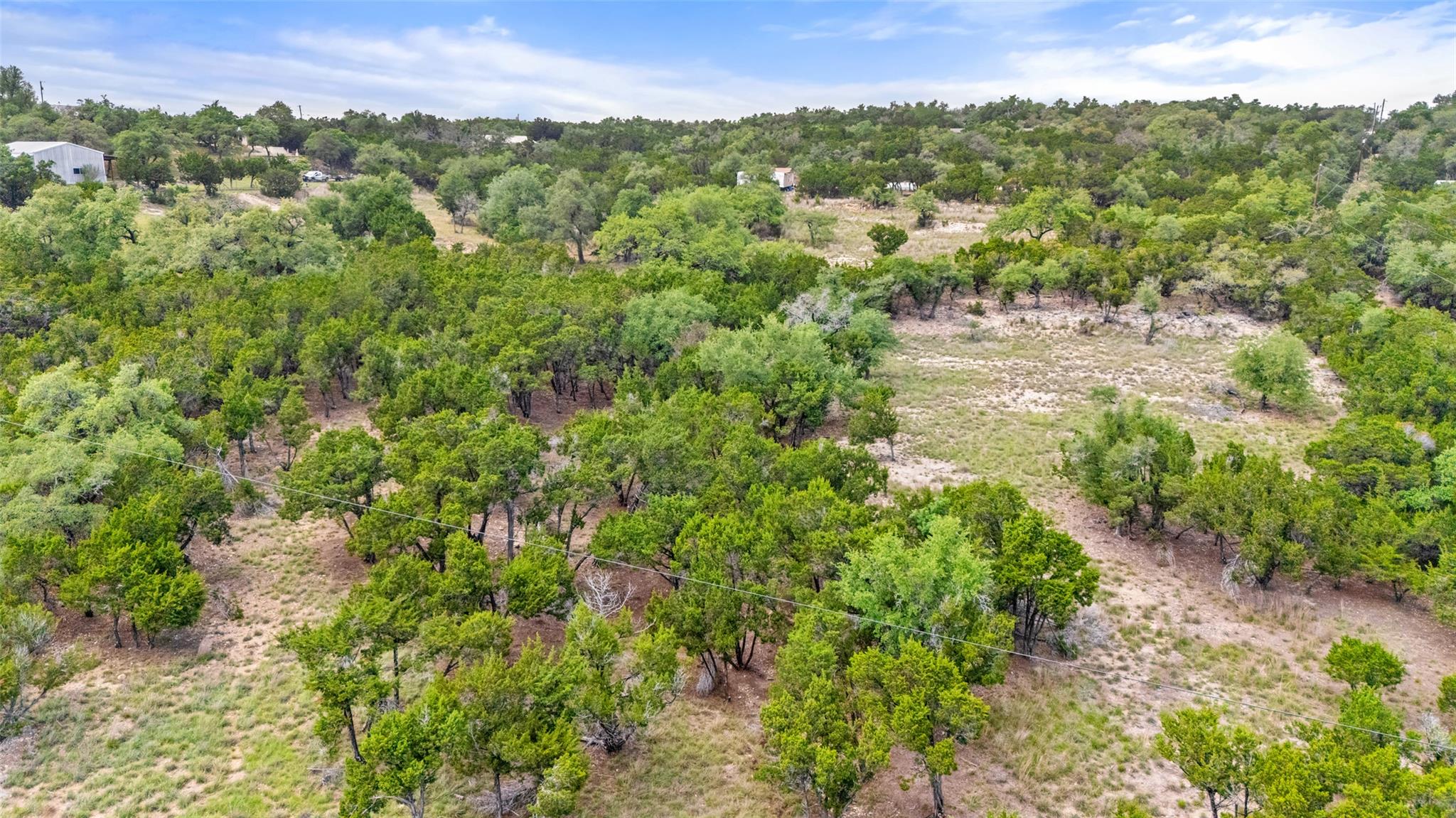 369 Onion Creek Ln, Blanco, TX 78606