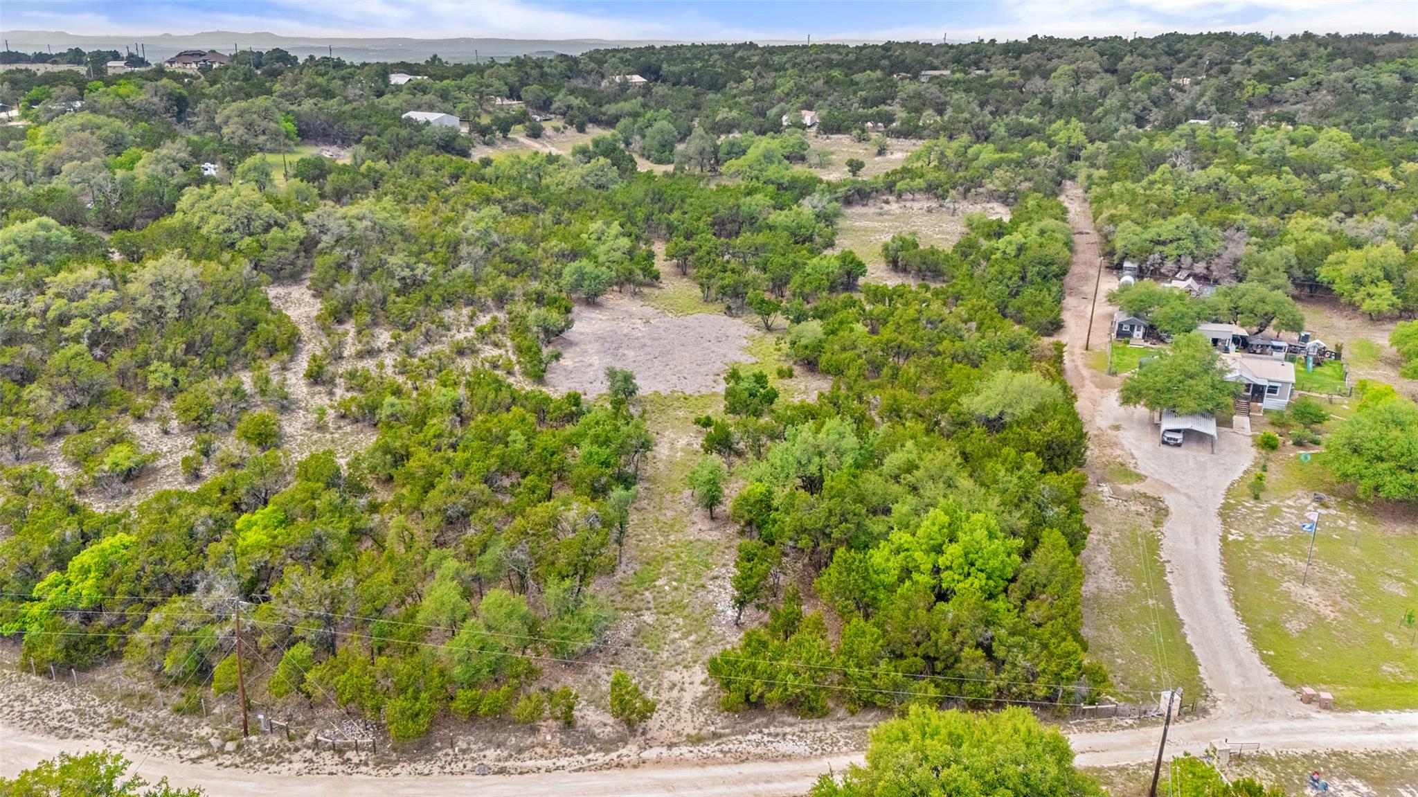 369 Onion Creek Ln, Blanco, TX 78606