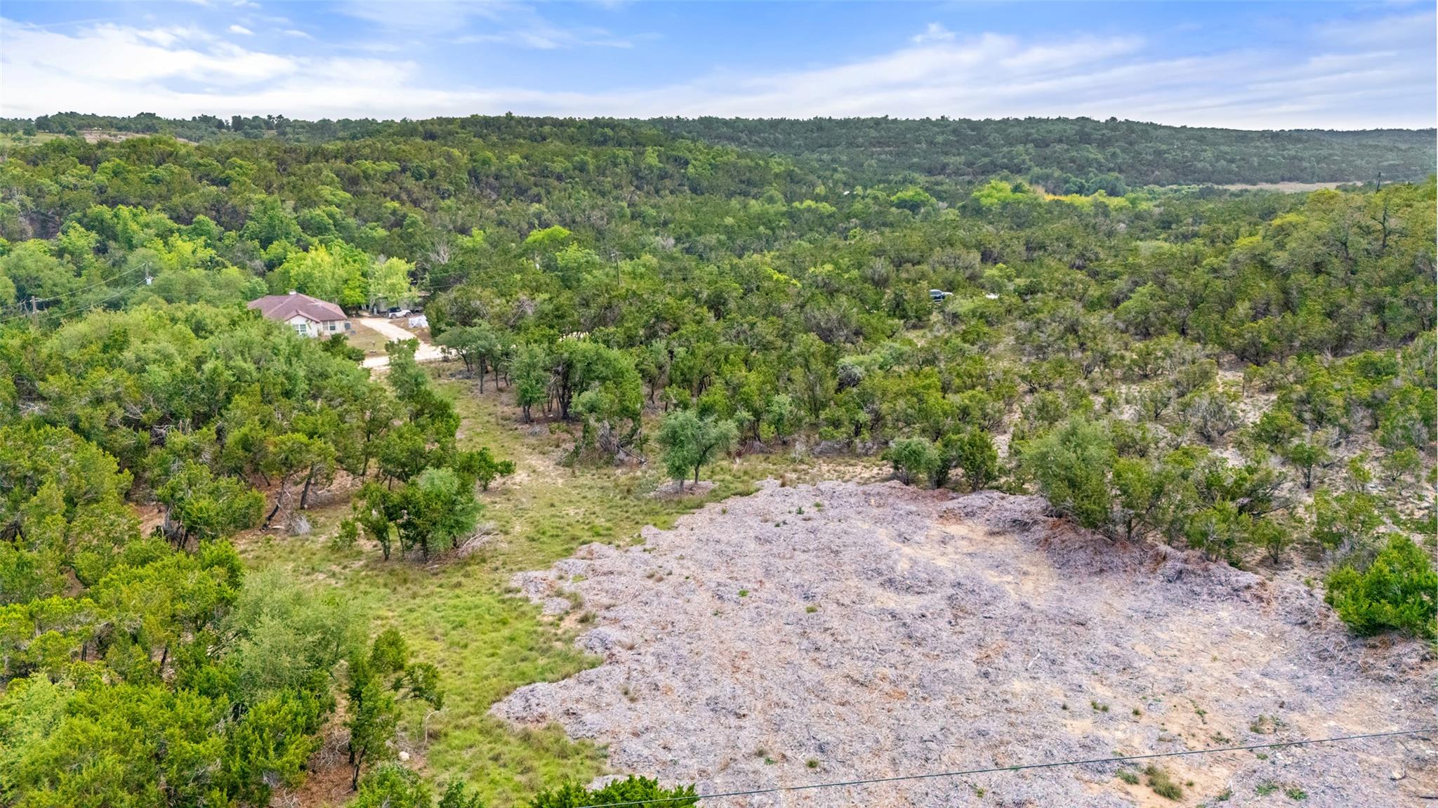 369 Onion Creek Ln, Blanco, TX 78606