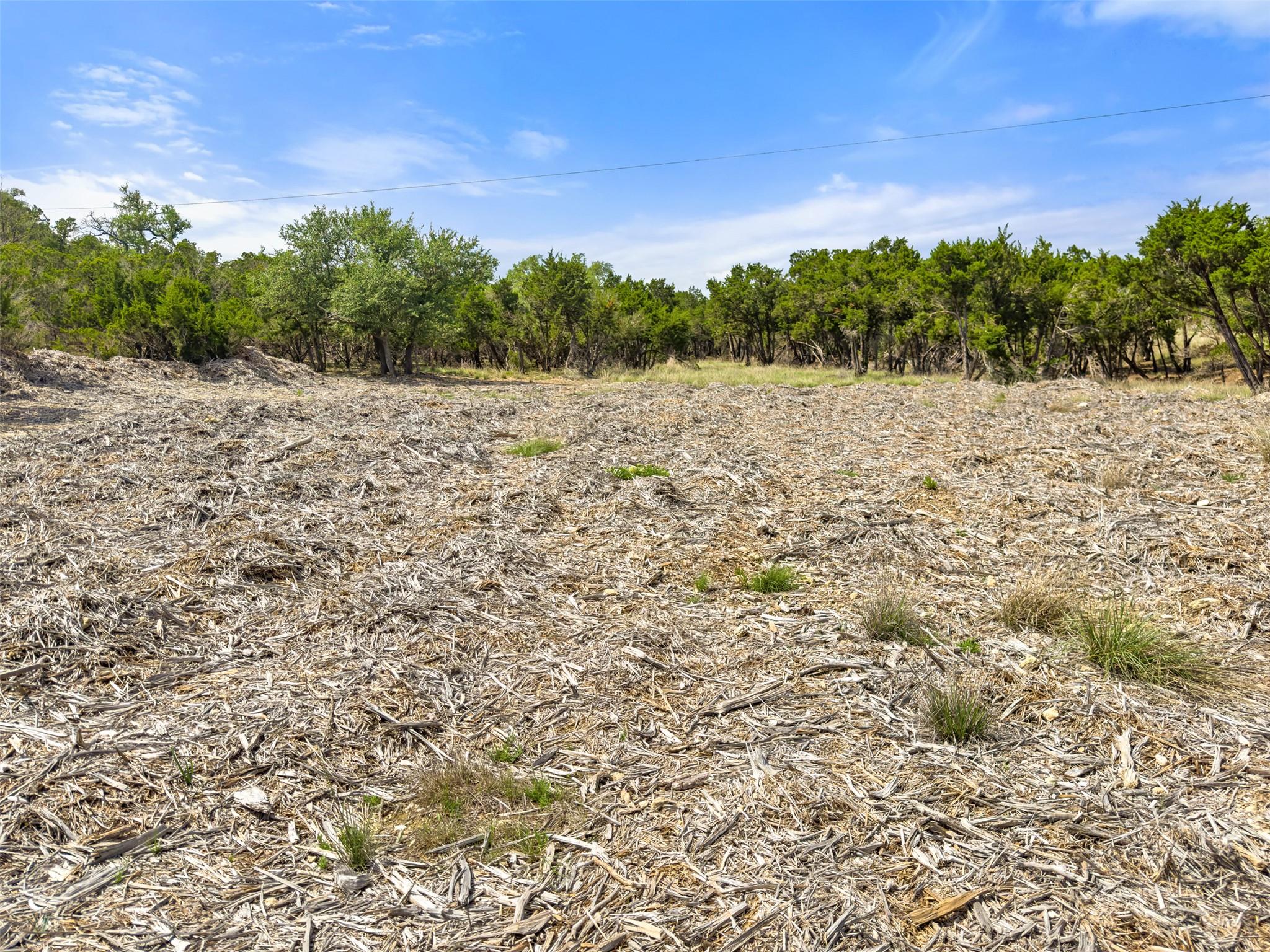 369 Onion Creek Ln, Blanco, TX 78606