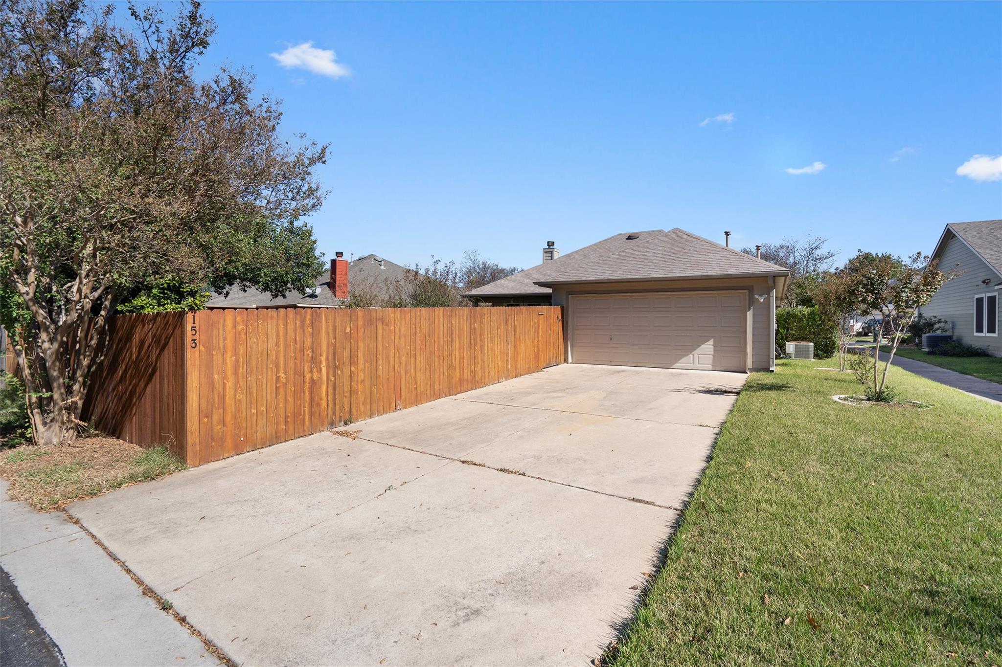 153 Hickory Ln, Georgetown, TX 78633