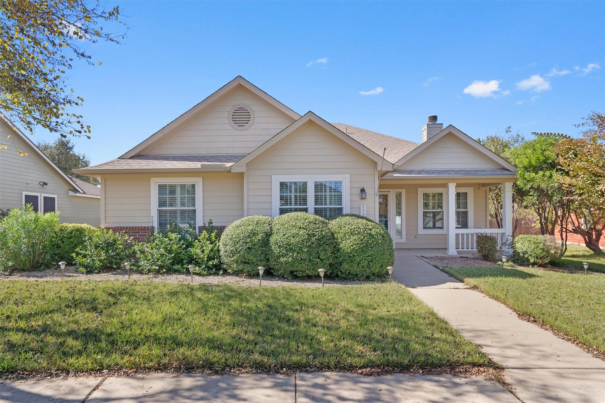 153 Hickory Ln, Georgetown, TX 78633