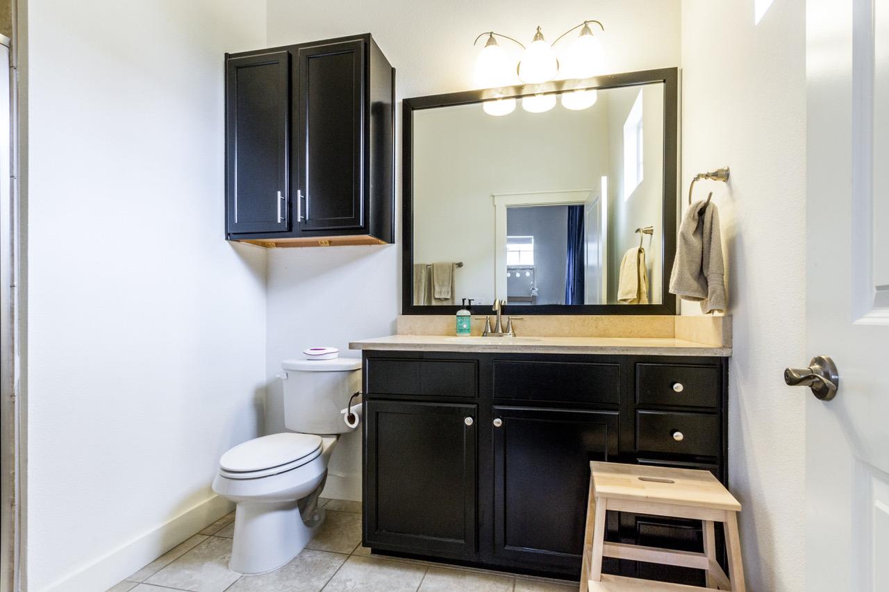 2520 Bluebonnet Ln # 8, Austin, TX 78704