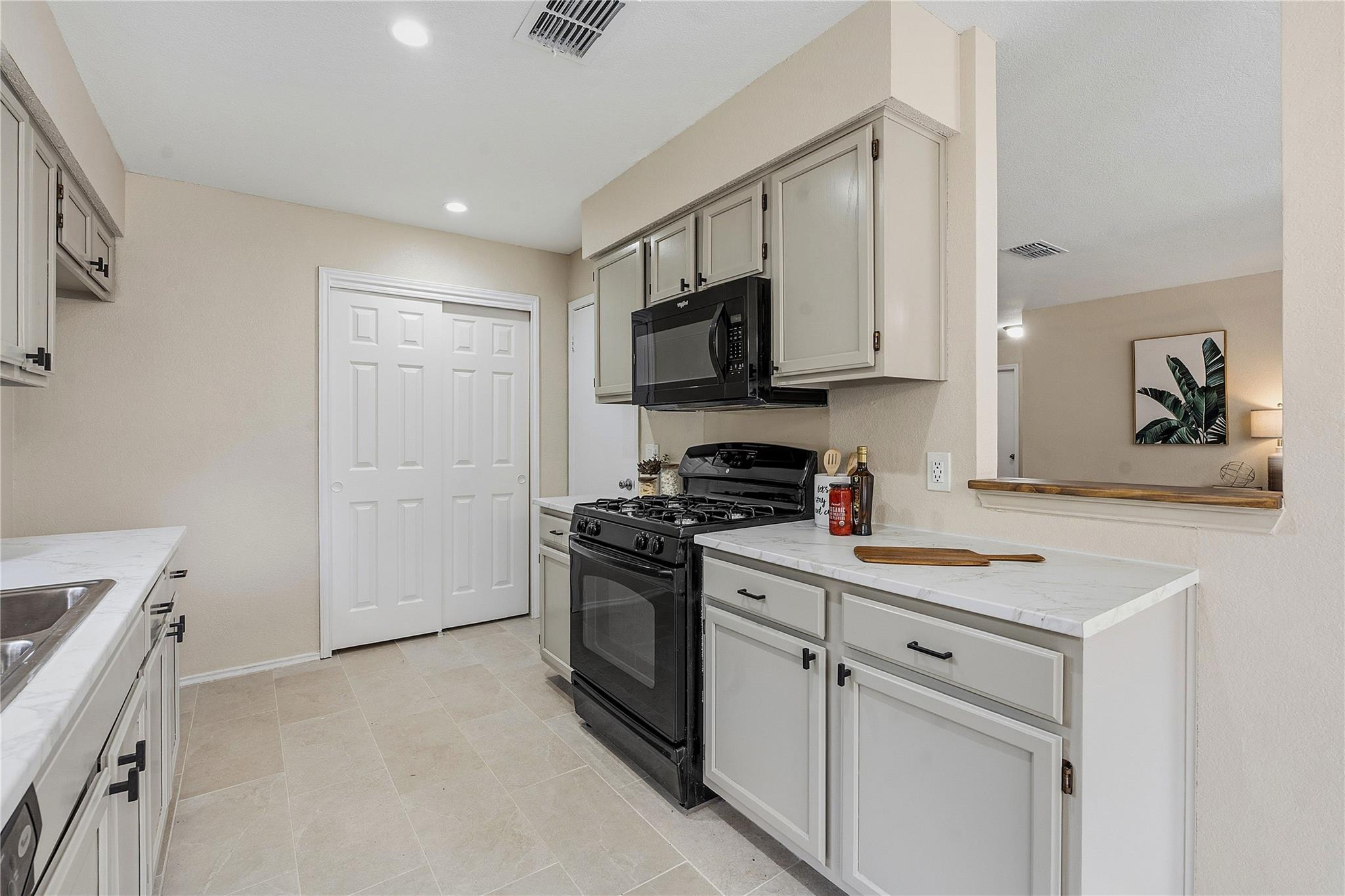 1909 Aster Pass, Cedar Park, TX 78613