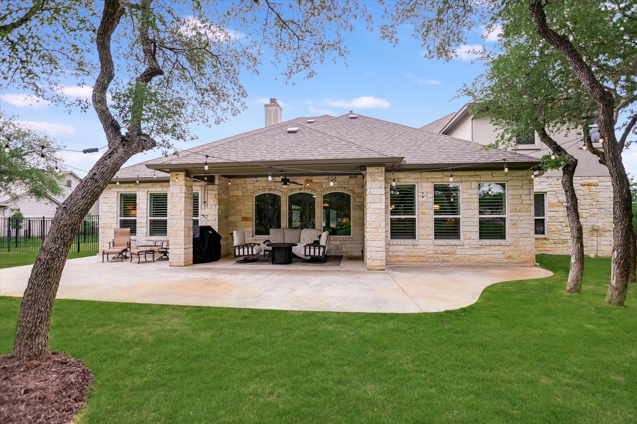 2561 Ridley House Cv, Leander, TX 78641