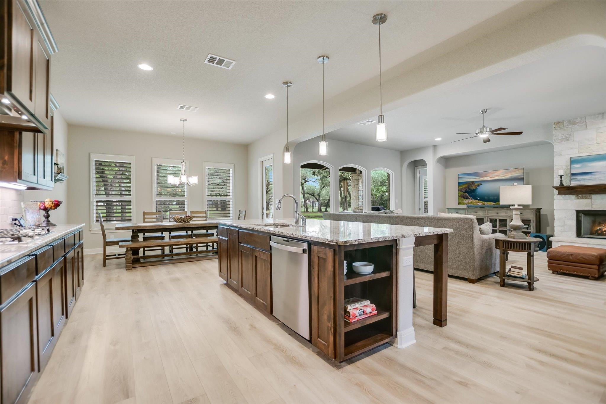 2561 Ridley House Cv, Leander, TX 78641