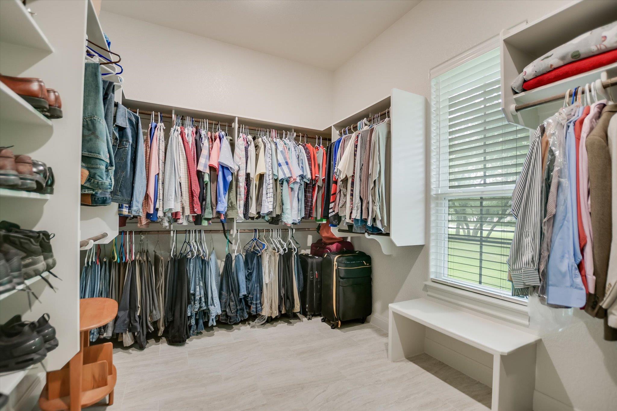 2561 Ridley House Cv, Leander, TX 78641