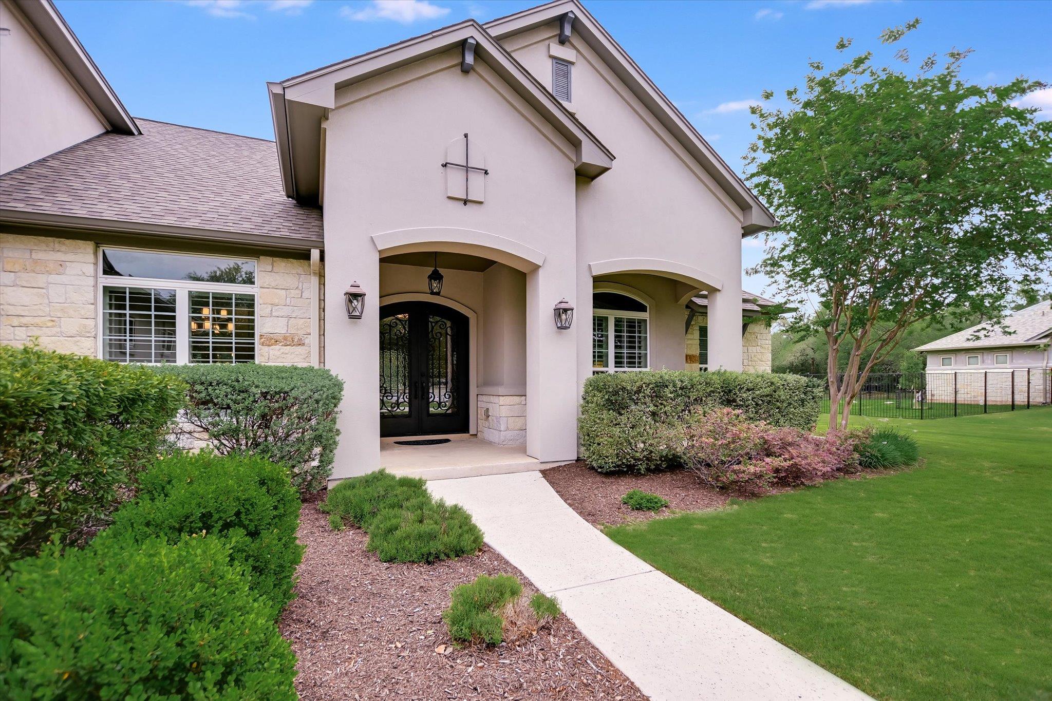 2561 Ridley House Cv, Leander, TX 78641