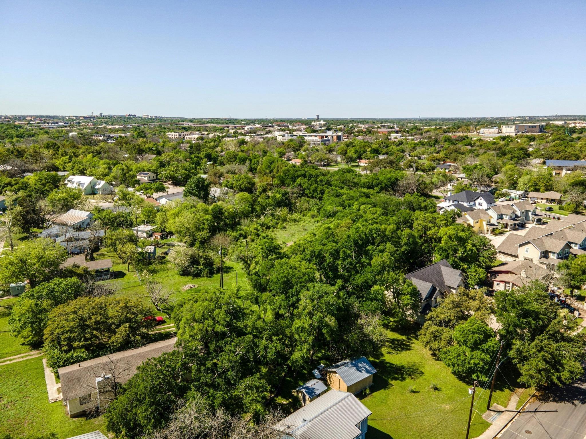 615 Pecan Ave, Round Rock, TX 78664