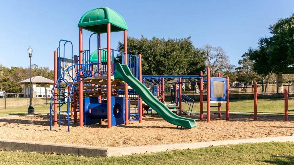 316 Maddy Way, Bastrop, TX 78602