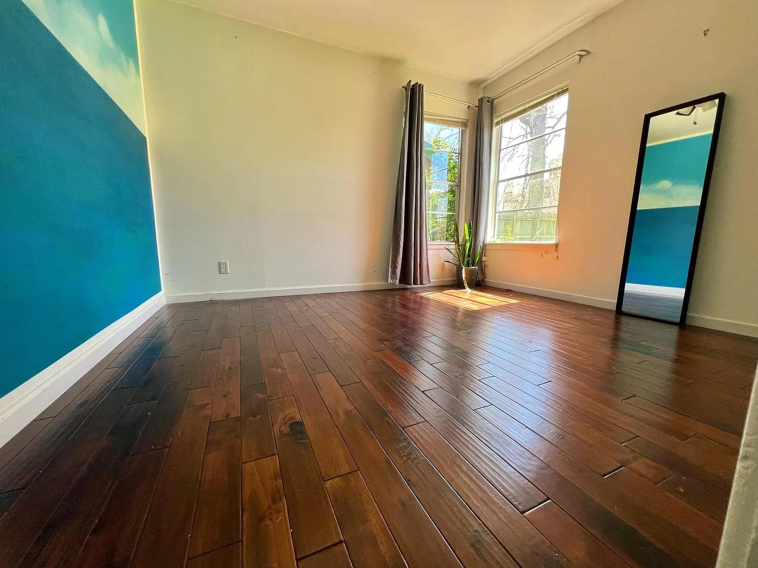 2203 N Plains Ave, Austin, TX 78757
