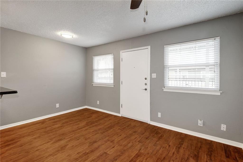 2401 Manor Rd # 127, Austin, TX 78722