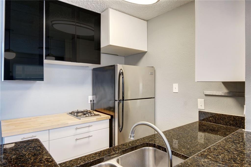 2401 Manor Rd # 127, Austin, TX 78722
