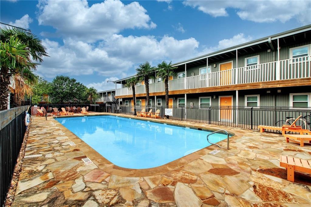 2401 Manor Rd # 127, Austin, TX 78722