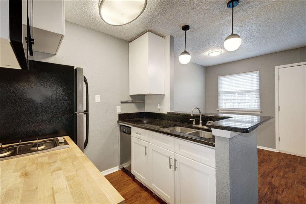 2401 Manor Rd # 127, Austin, TX 78722