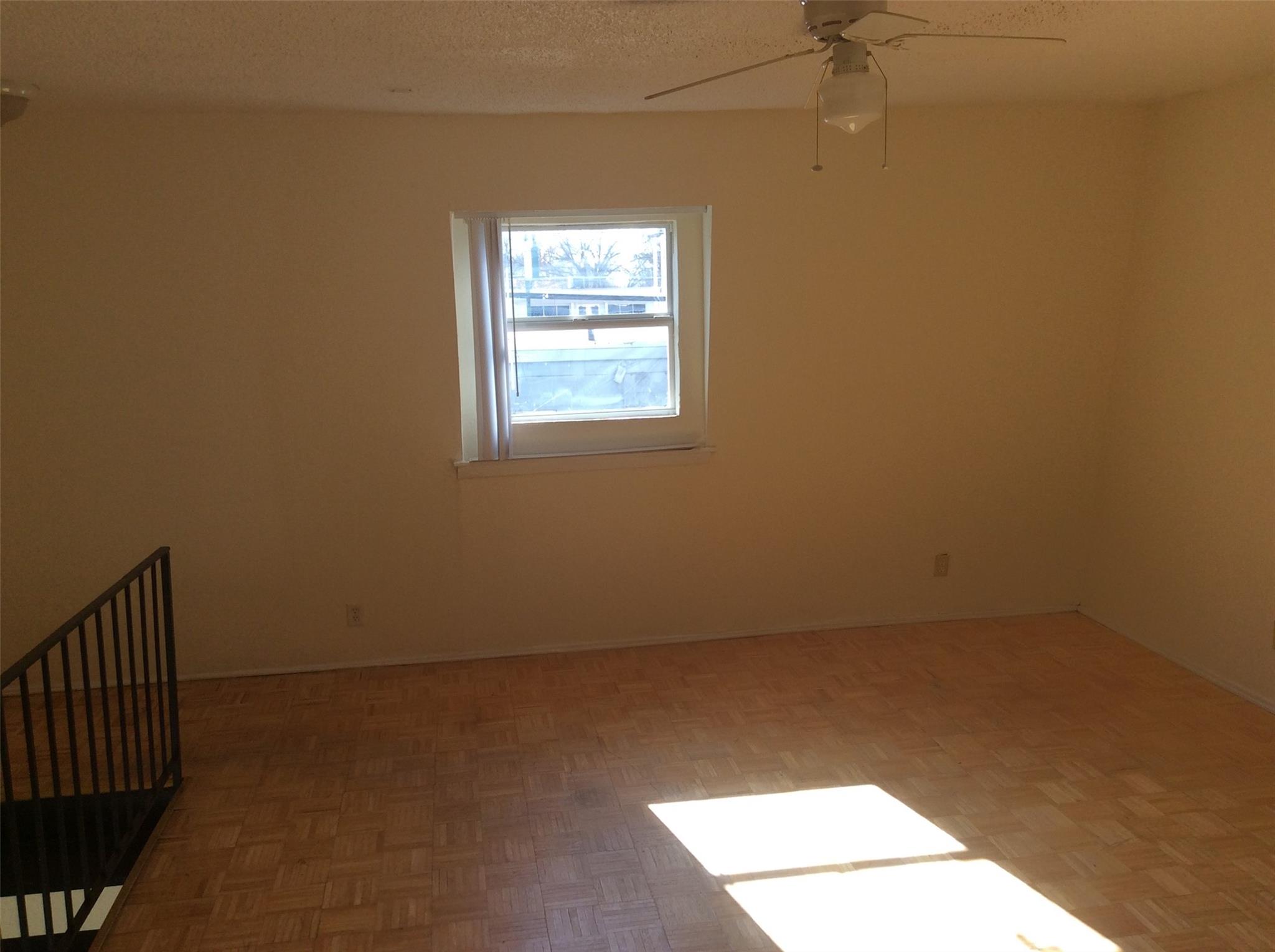 1737 Wooten Park Dr # 102, Austin, TX 78757