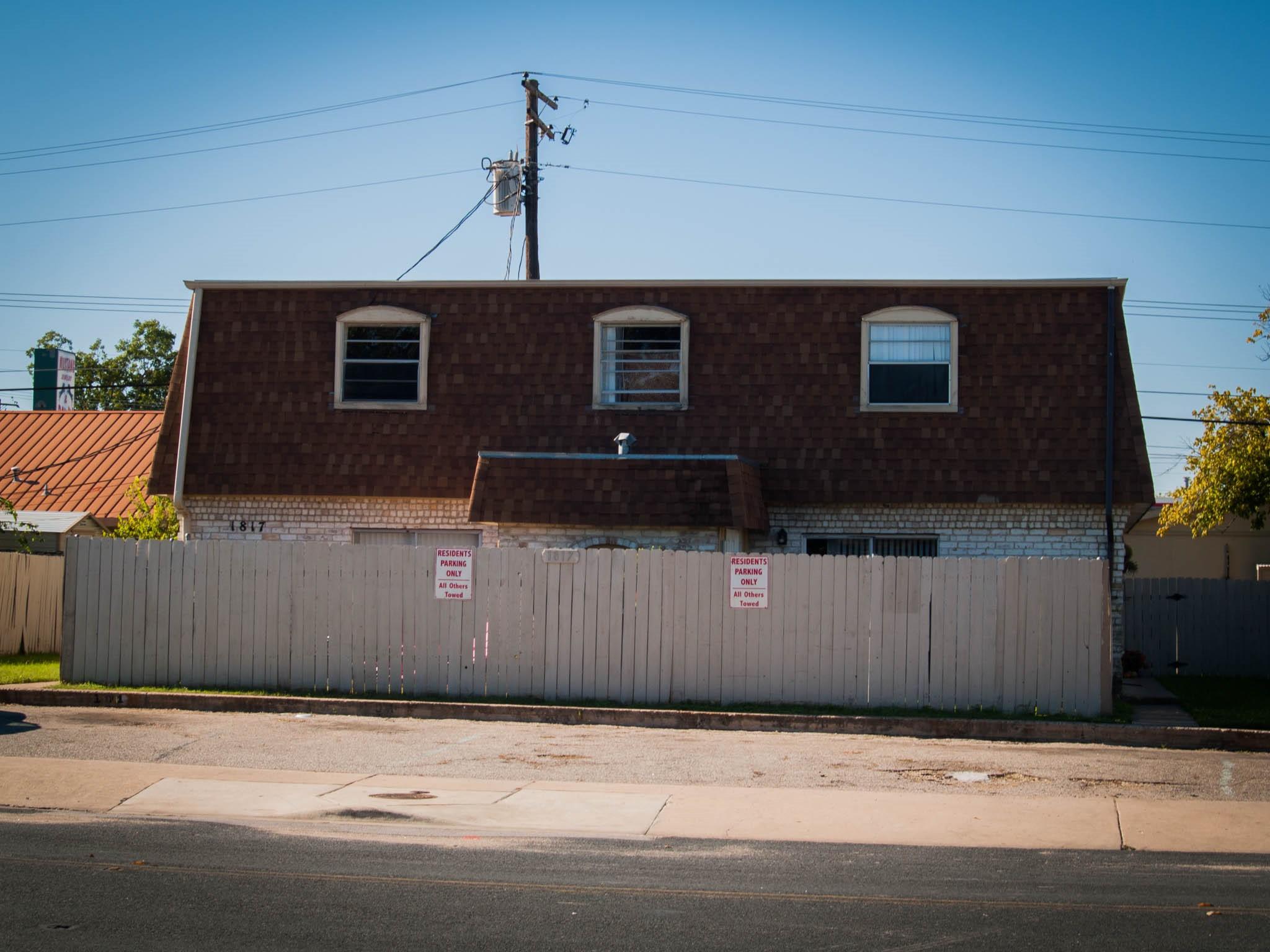 1737 Wooten Park Dr # 102, Austin, TX 78757