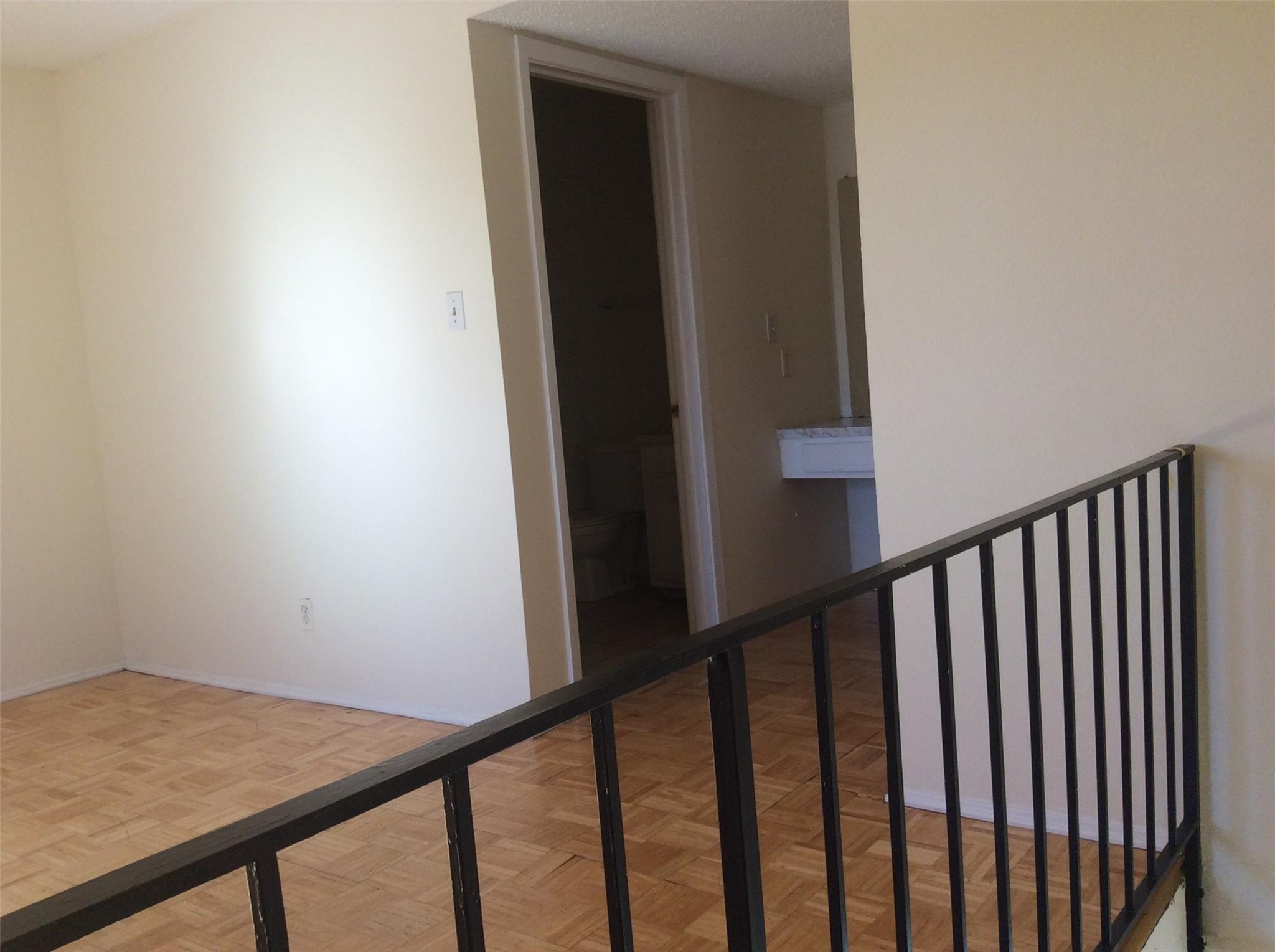 1737 Wooten Park Dr # 102, Austin, TX 78757